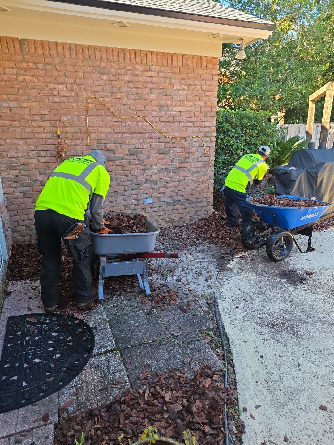 Deerwood Resident | Pine Bark Installation by ProGreen Services