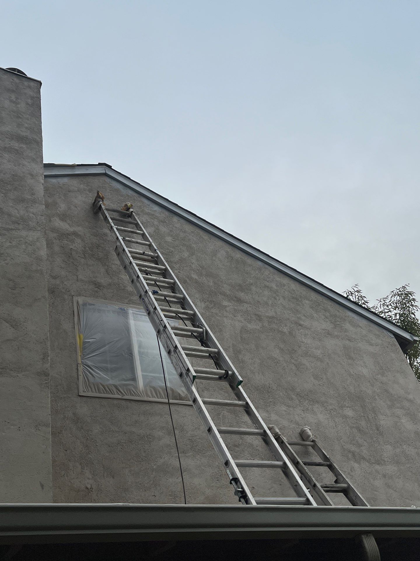 Exterior repaint-siding and stucco by Herrera’s Bay Area Painting inc.