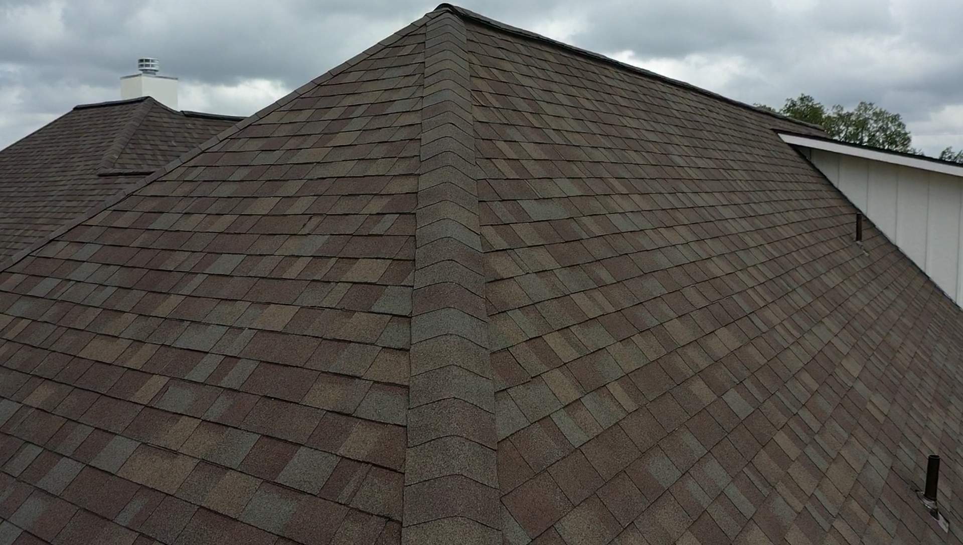 New Home Construction using Owens Corning 30 year Architectural Shingles by Premier Roofing and Contracting