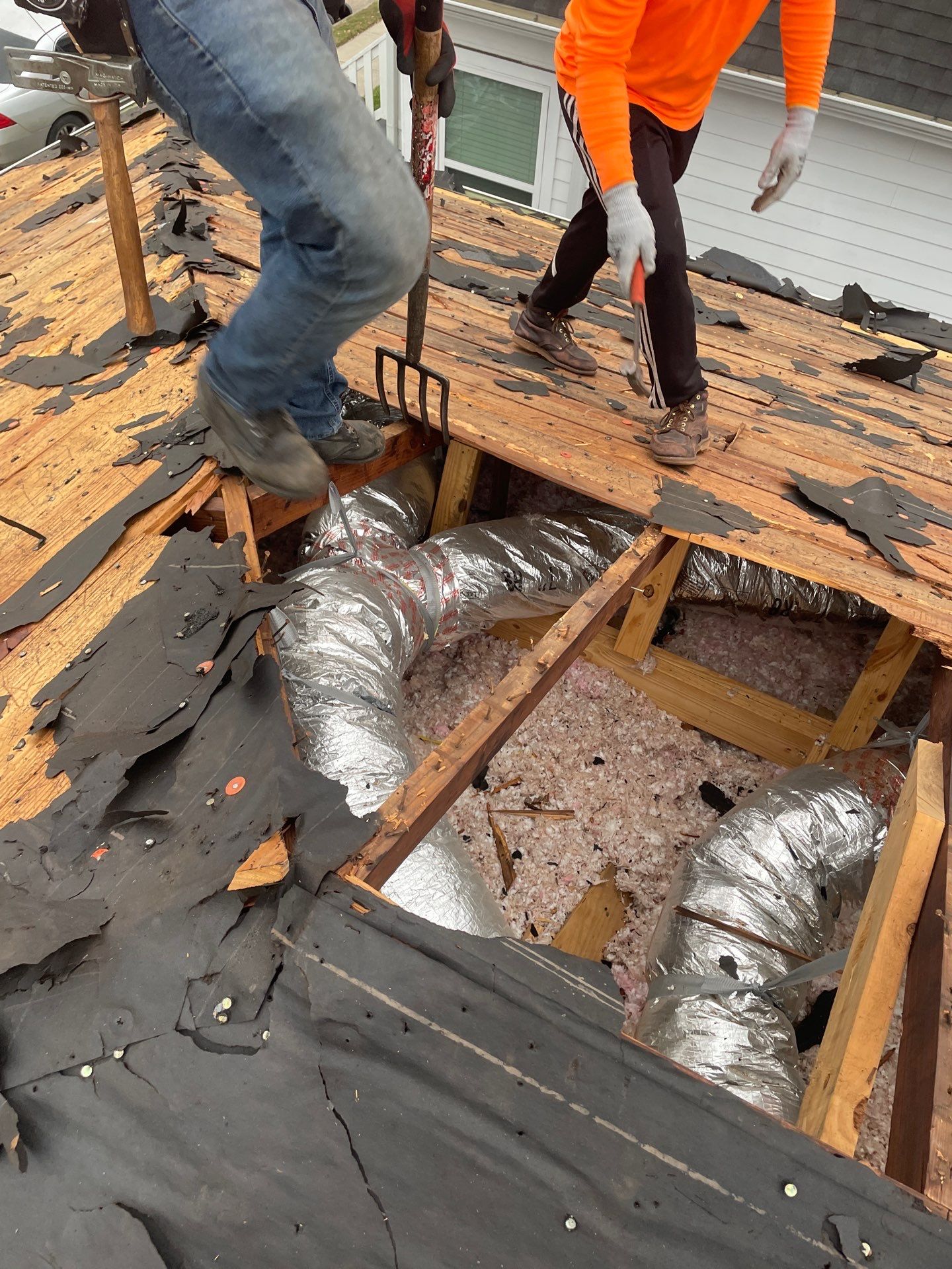 Roof Replacement Houston by Roof Repair Company