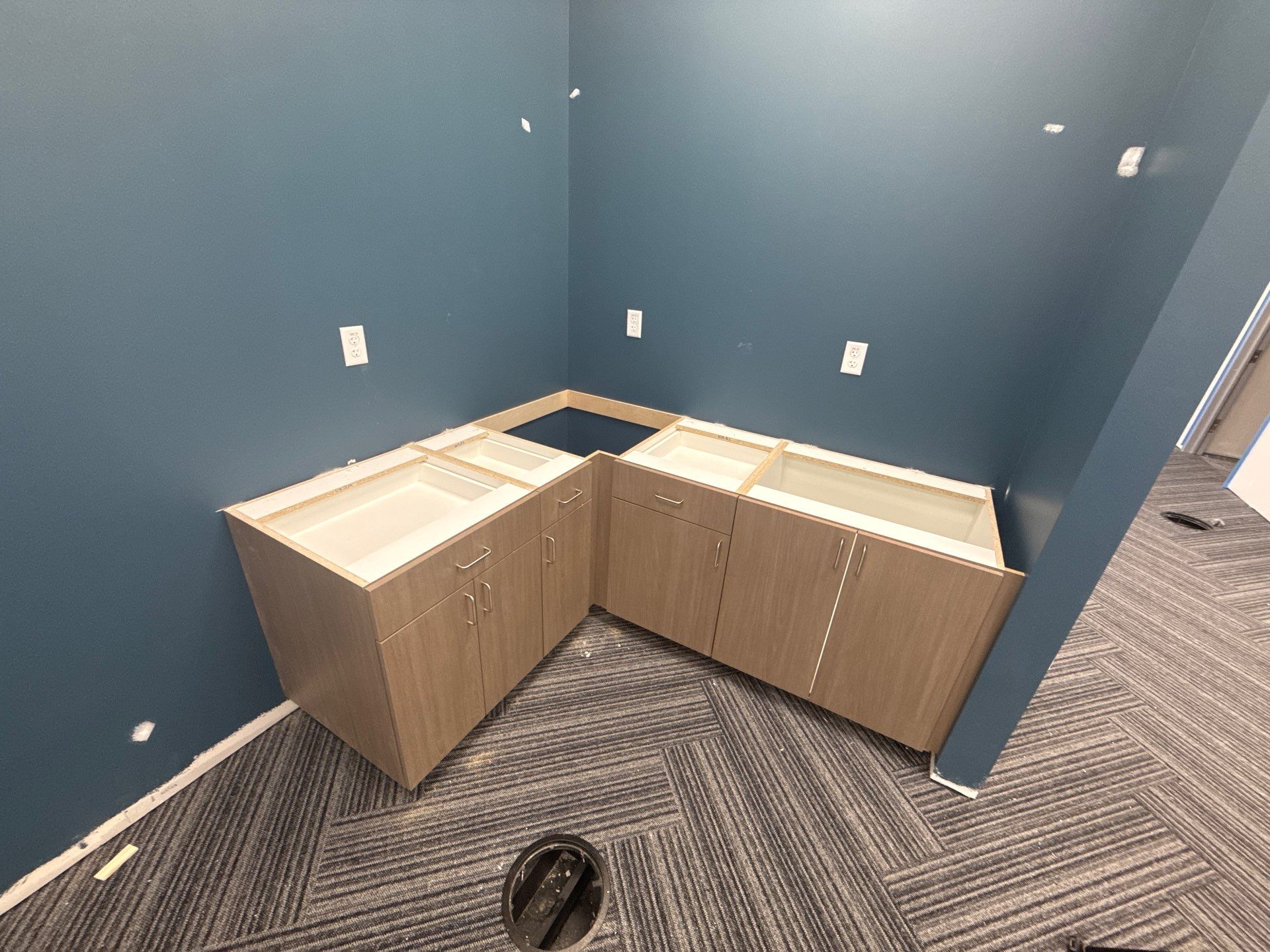 Quartz Installation for Oklahoma City Commercial Offices by TNT Countertops