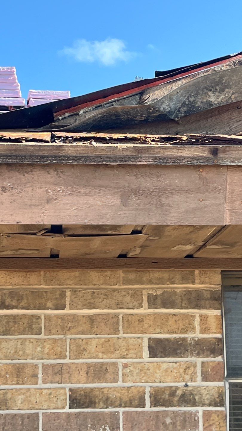 Country Roofing by Bayfront Roofing and Construction