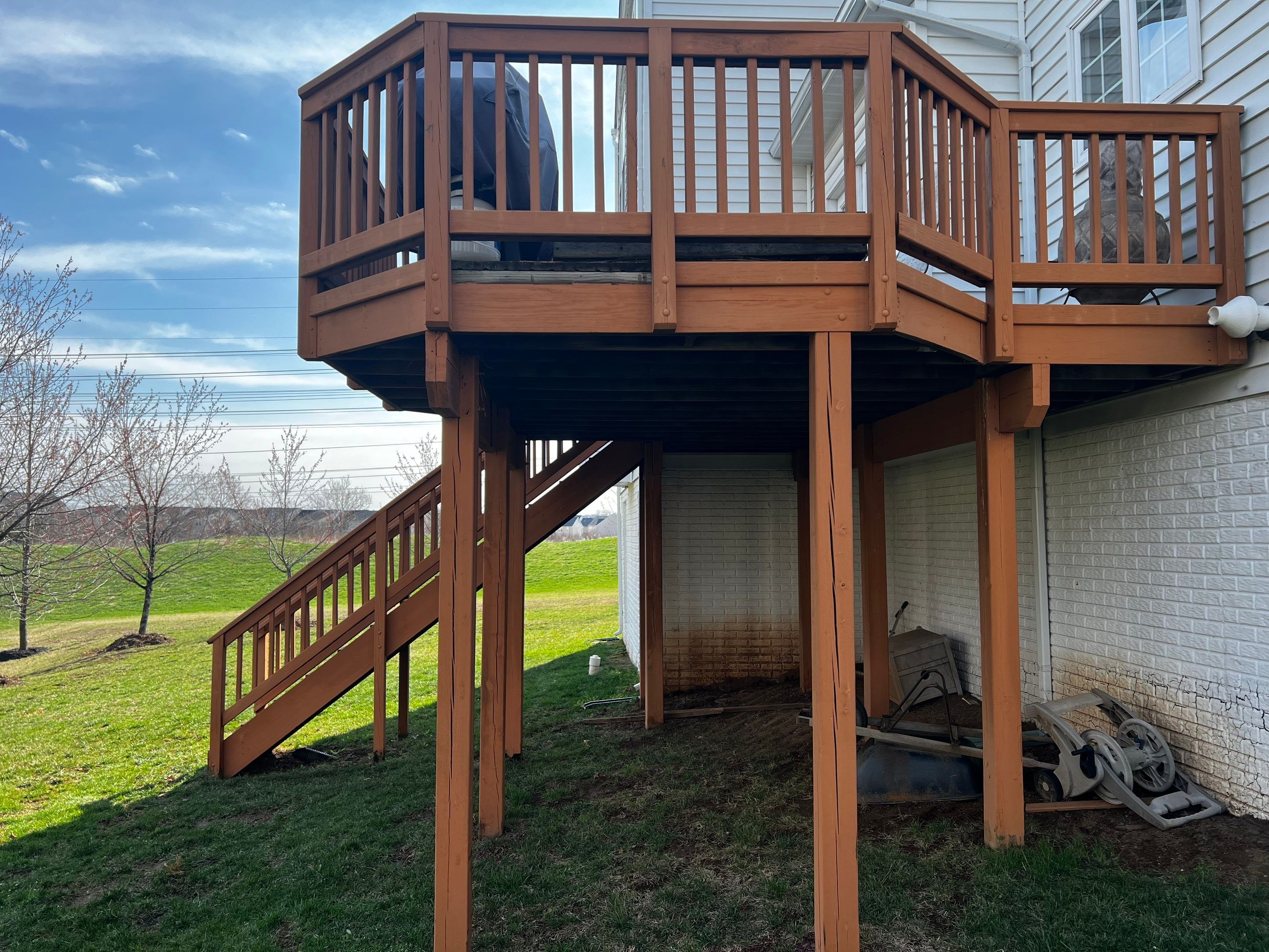 Custom Composite Deck Installation with Aluminum Railings in Aldie by Ridge Armor Renovations