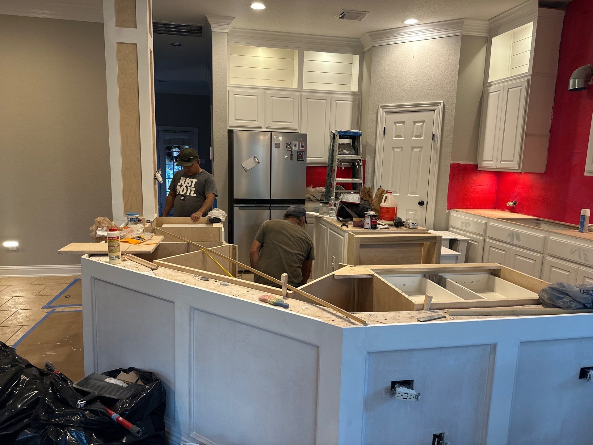 Stunning Kitchen Remodel   by L&T General Contractors and Restoration INC