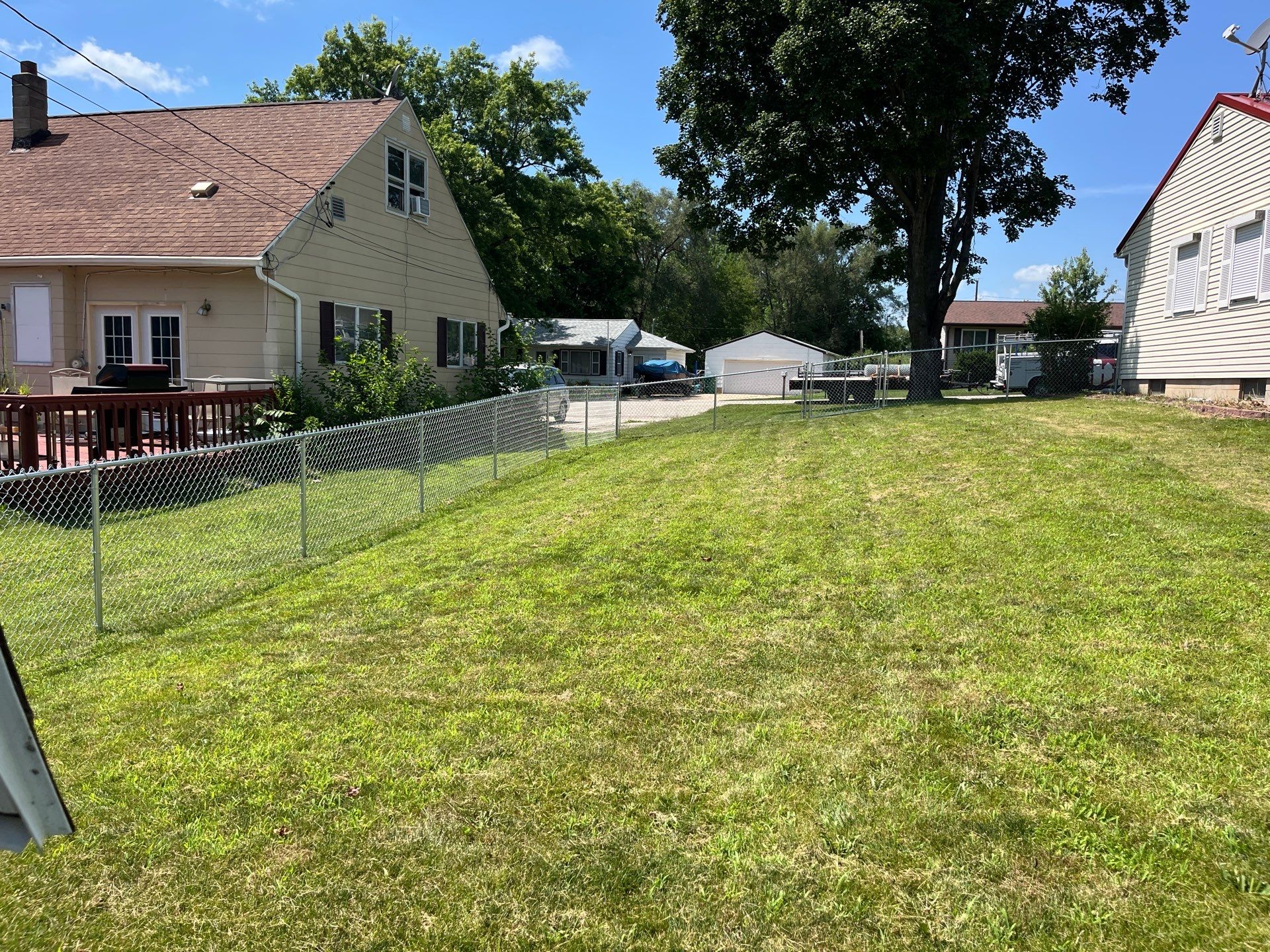 Residential Chain Link Fence Installation in Elk Run Heights by Perfect Picket Fence and Stain