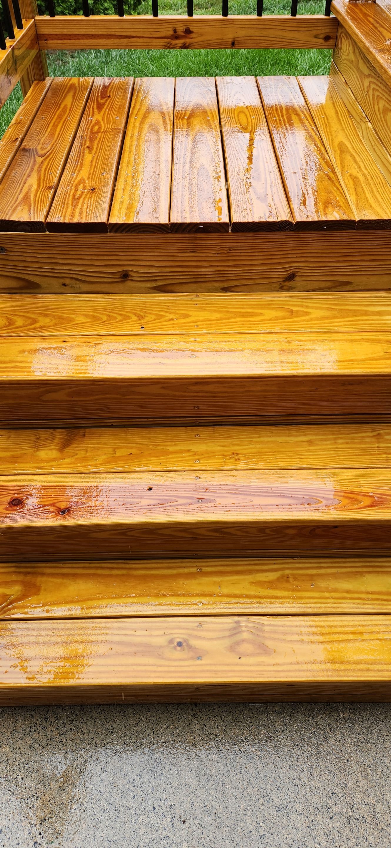Deck using Wood Sealant by DuraSeal
