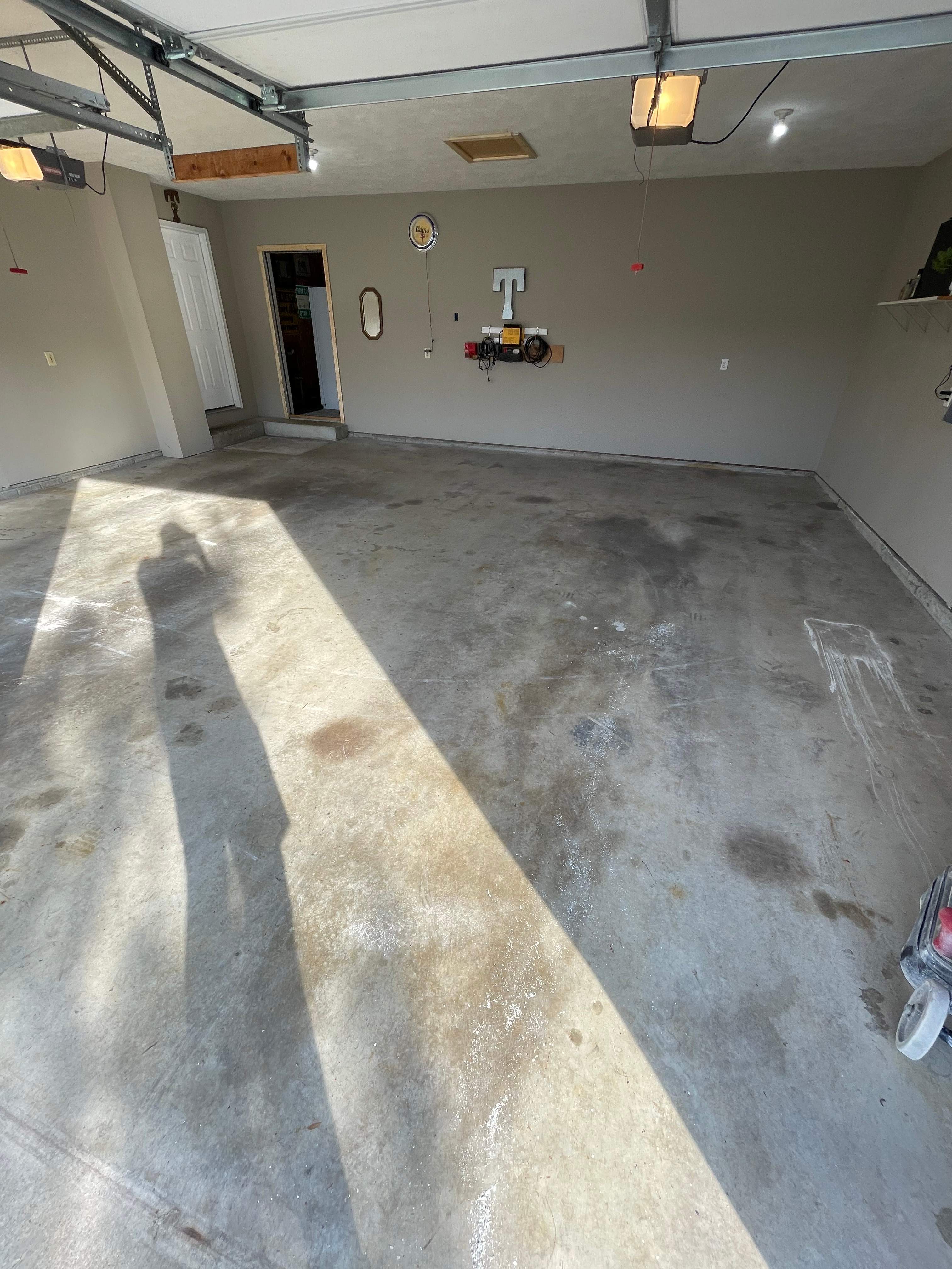 Briar Garage Heyworth by Loud Bros