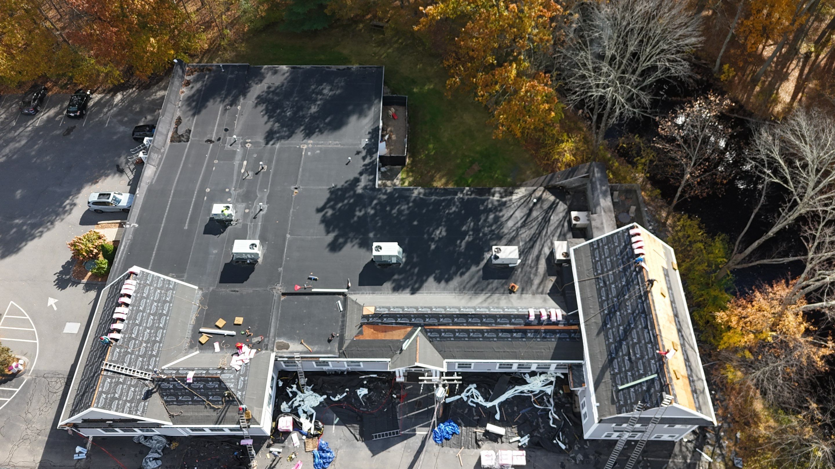 Acton EPDM Roof Edge Reconstruction with Tapered Insulation System by Mighty Dog Roofing of Greater Middlesex County