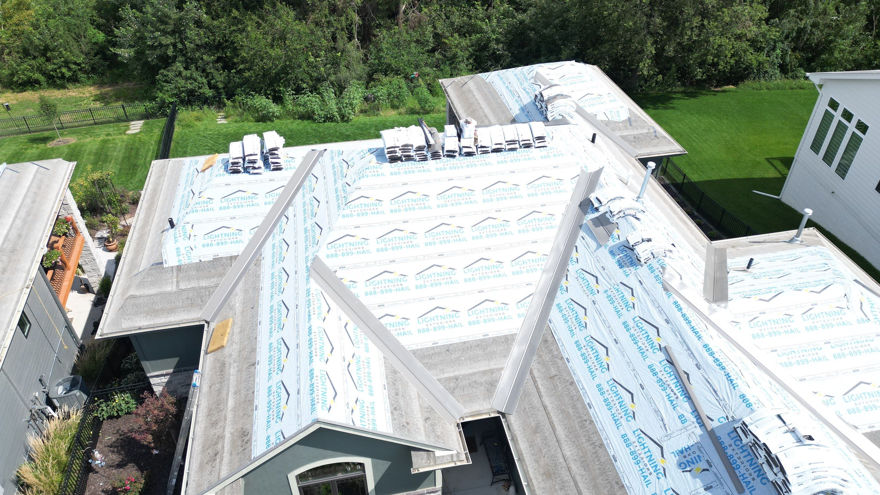 Residential Roofing Installation using IKO Nordic Cornerstone Impact Resistant Class 4 by Lightning Exteriors