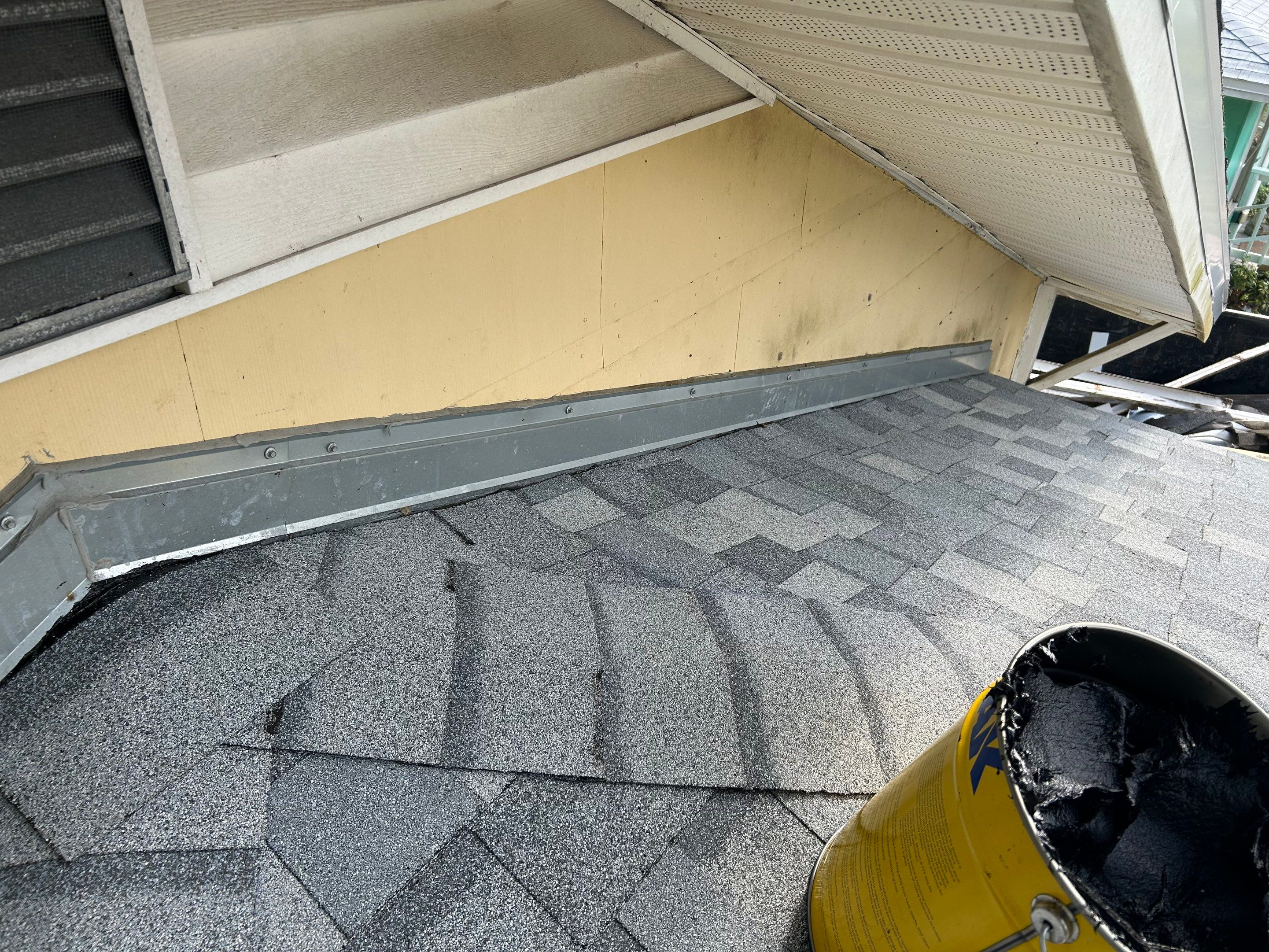 Project in Gulfport 33707 by Mitchell Roofing Company LLC 