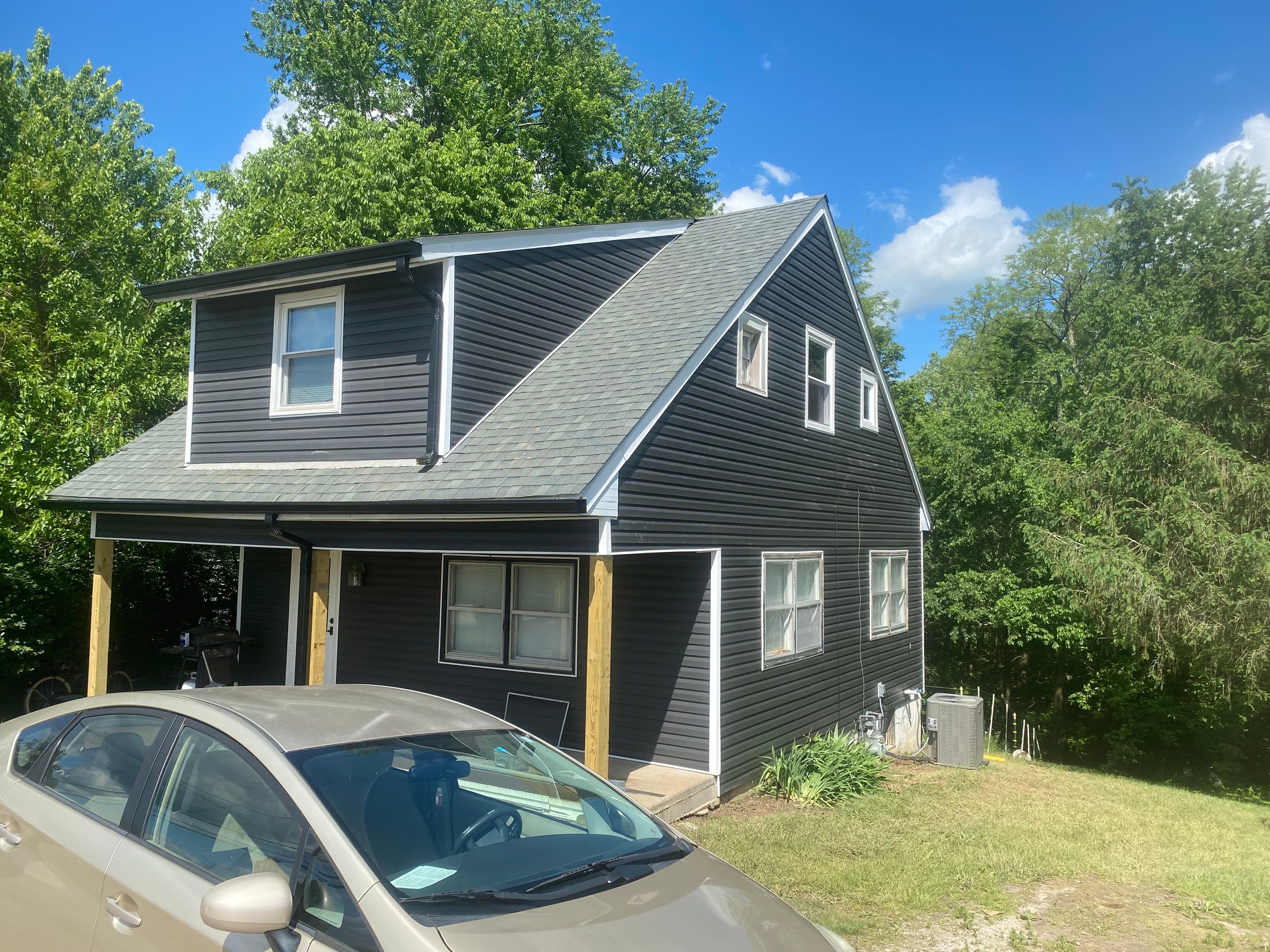Siding Replacement by Storm Contracting 