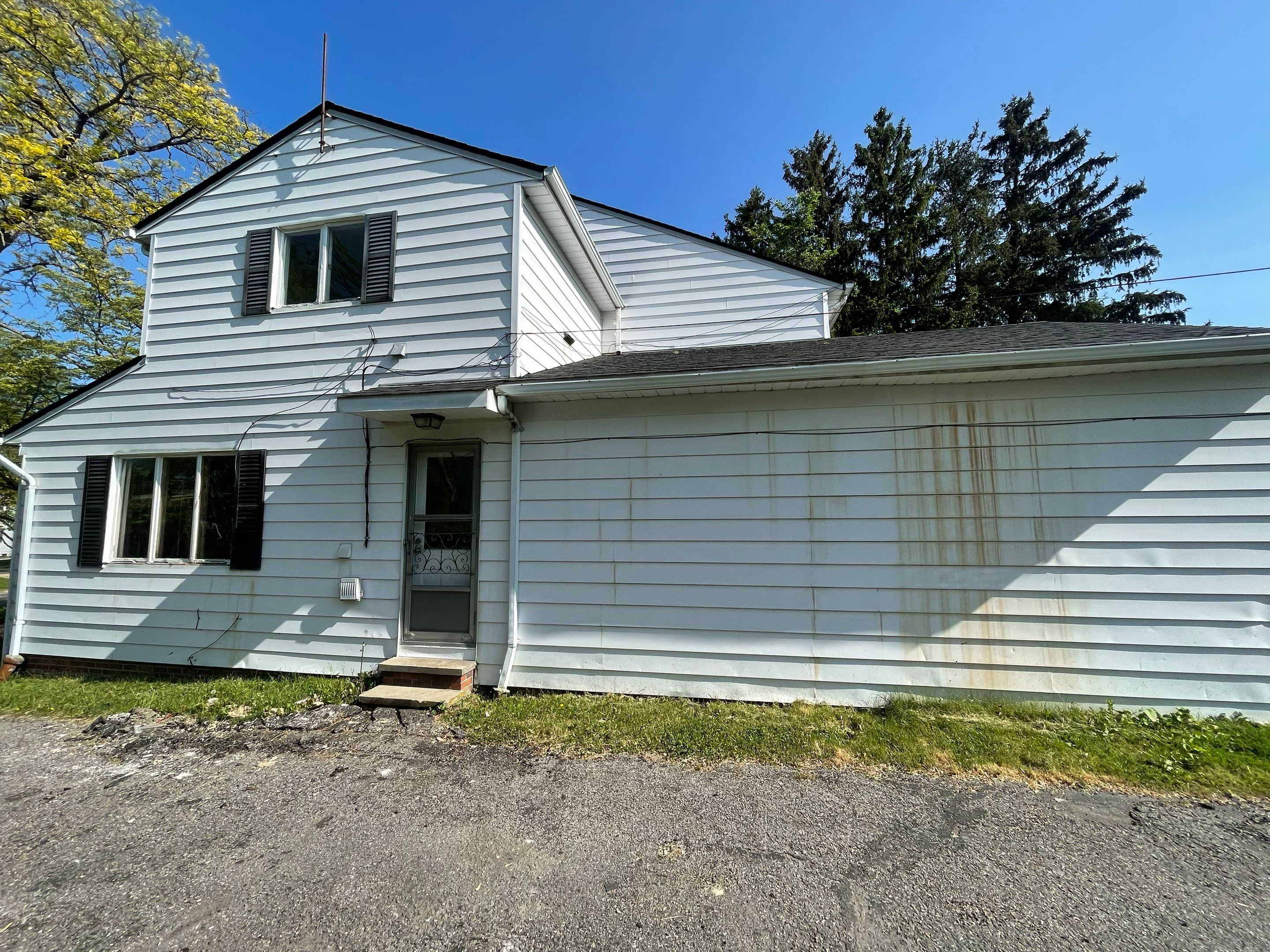 Exterior Painting using Sherwin Williams SuperPaint by Callaway Contracting LLC