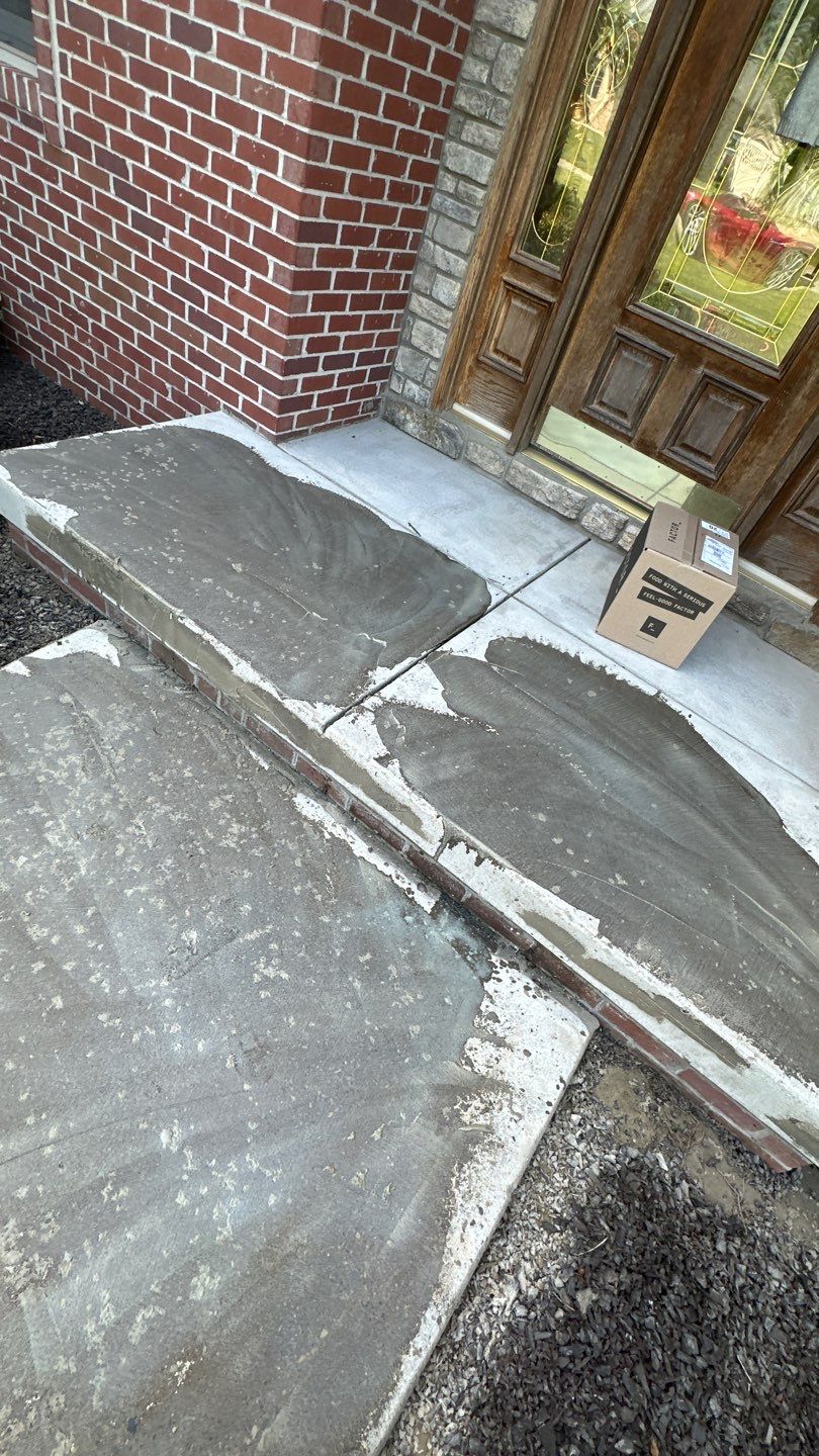 Driveway + Garage + Walkway Project in Meridian by Floors in a Day, Inc