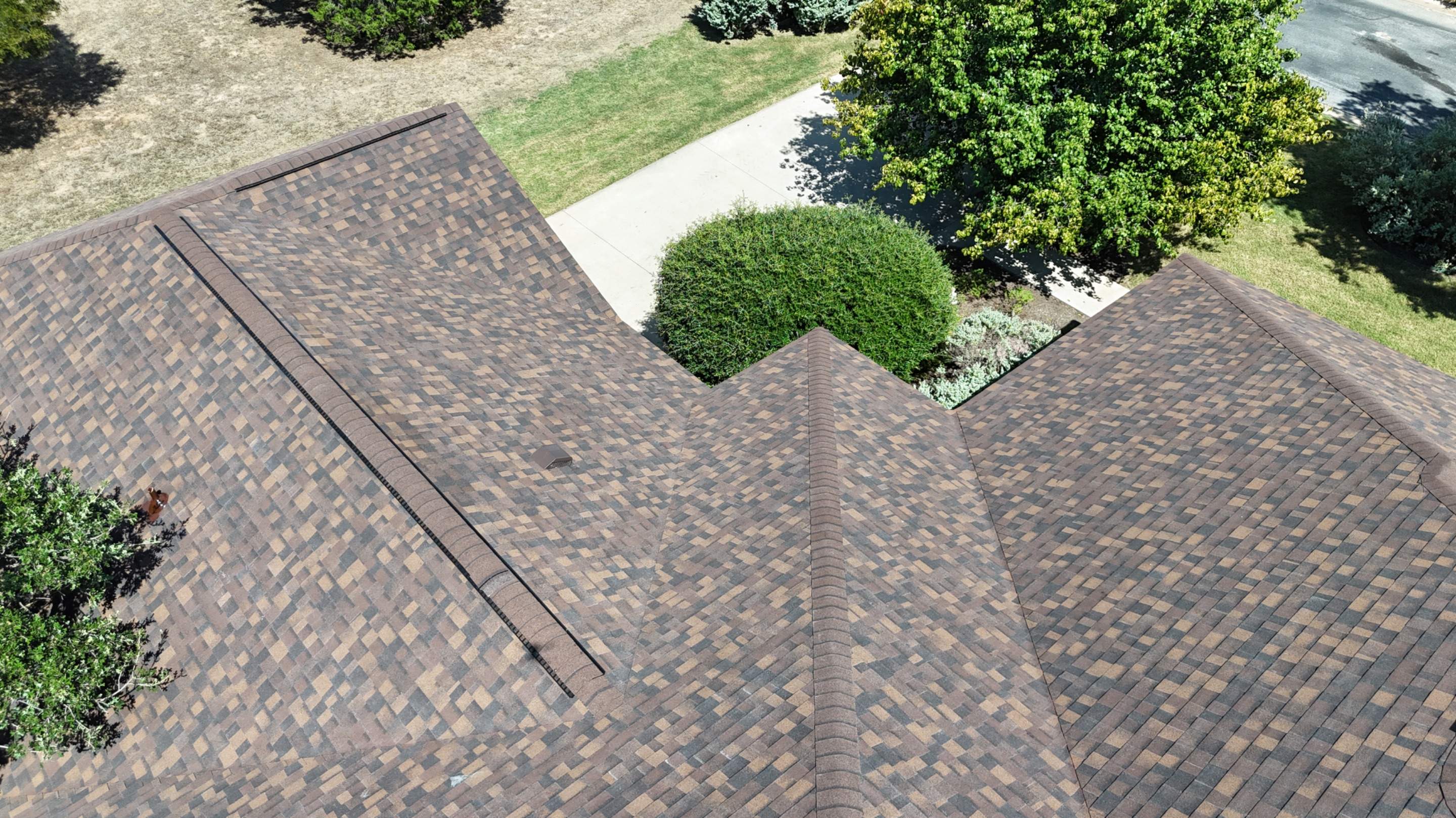 Brownwood - Owens Corning by RoofsOnly.com