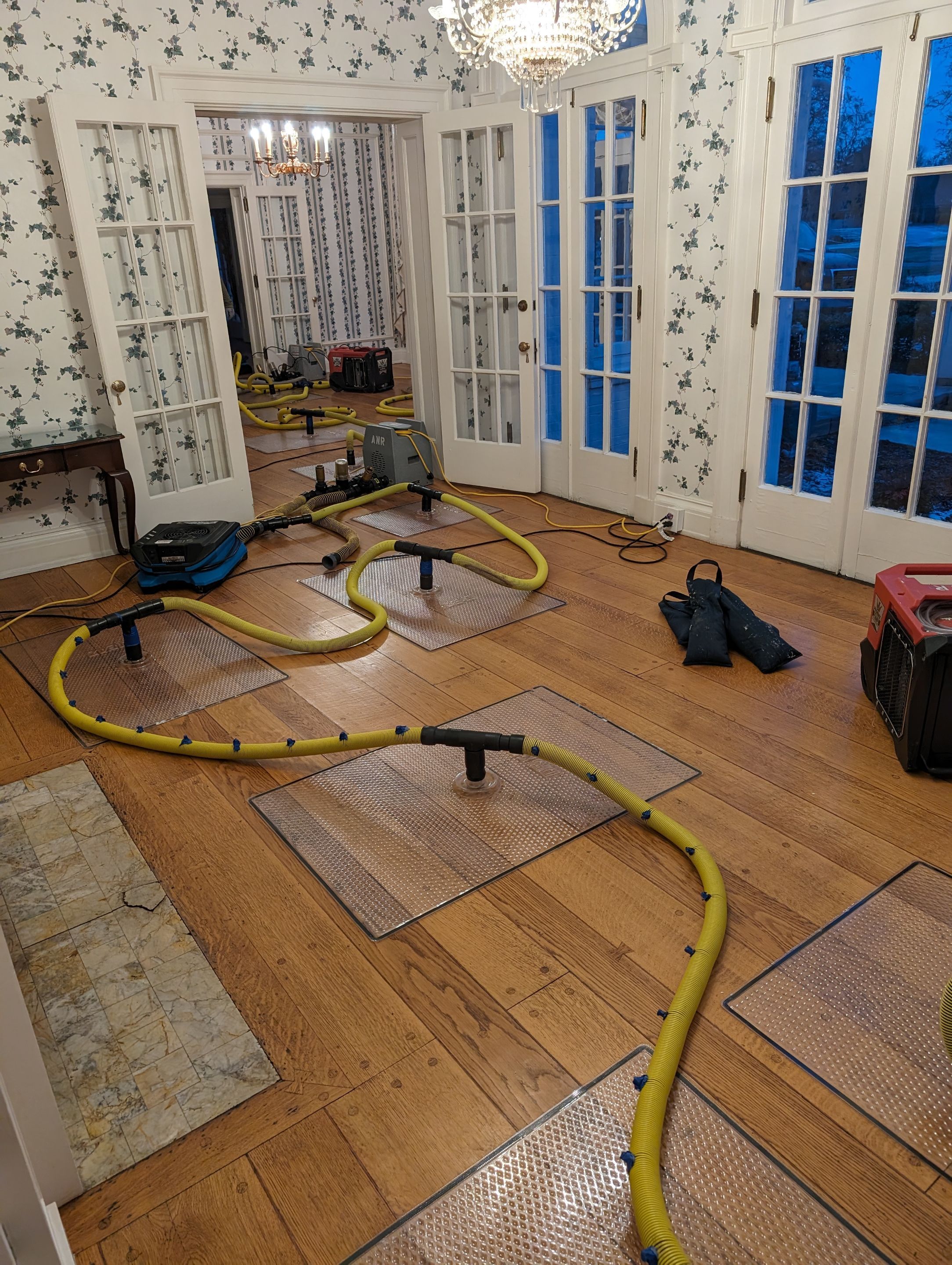 Emergency Water Damage in Commercial Building by ANR Restoration