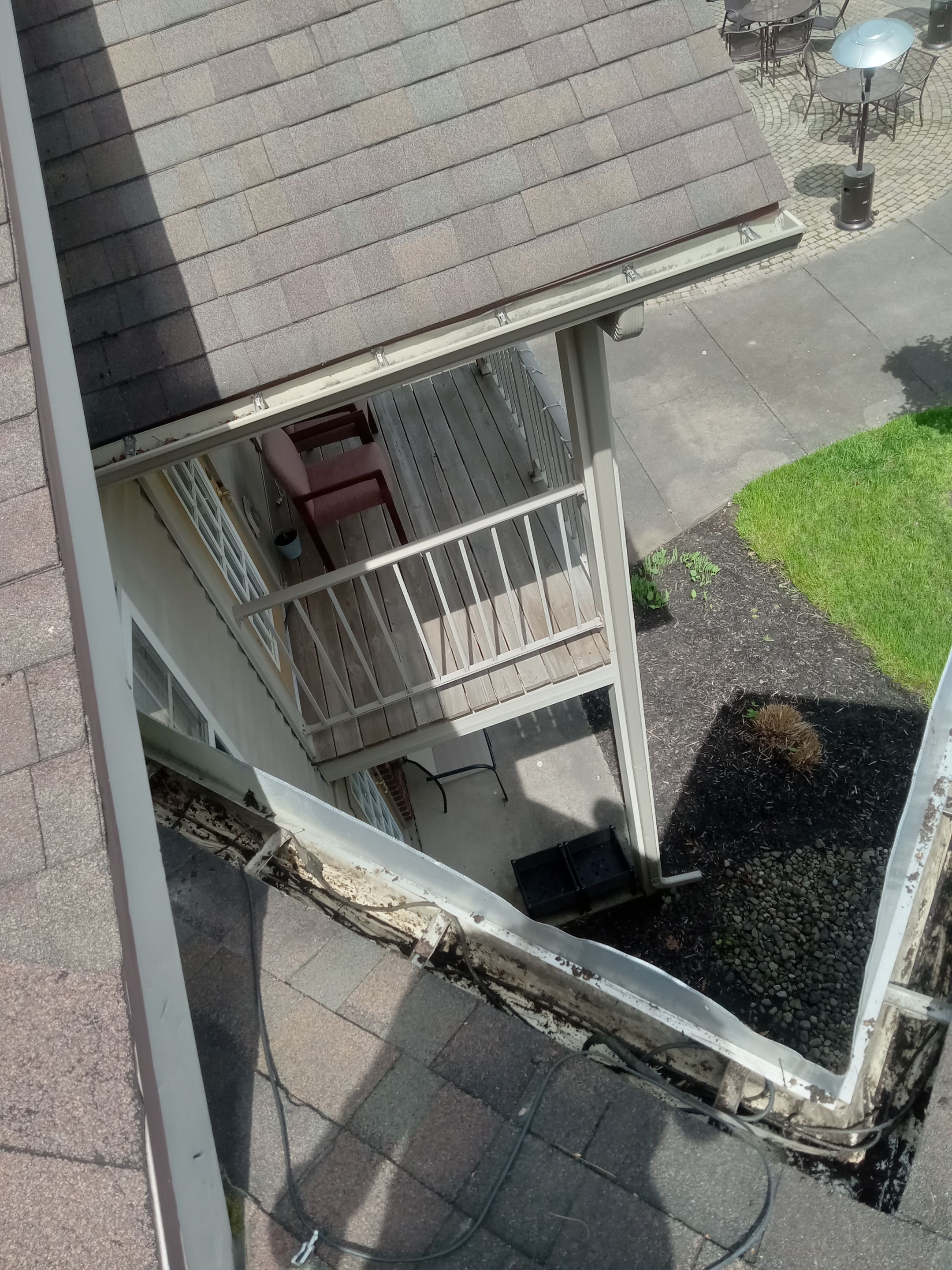 Commercial gutter cleaning Avon, NY after photo with clean gutters