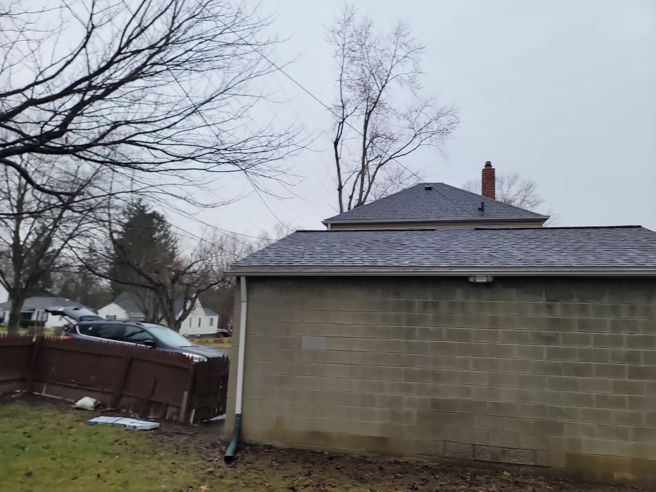 Atlas Pinnacle, Color: Pewter, Drip Edge: White by Eagle Eye Roofing
