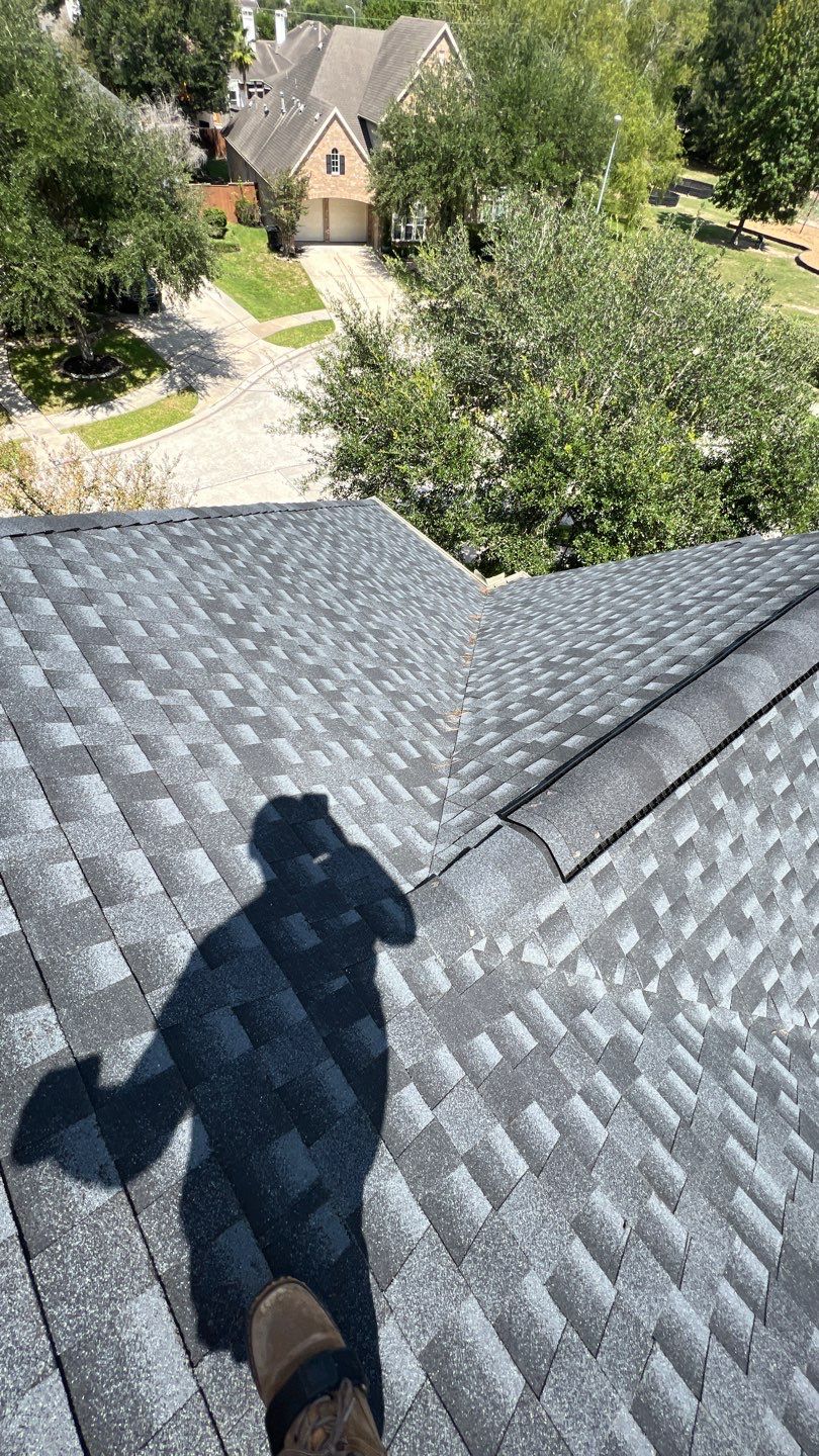 GAF HDZ - Charcoal by Elite Roofing LLC