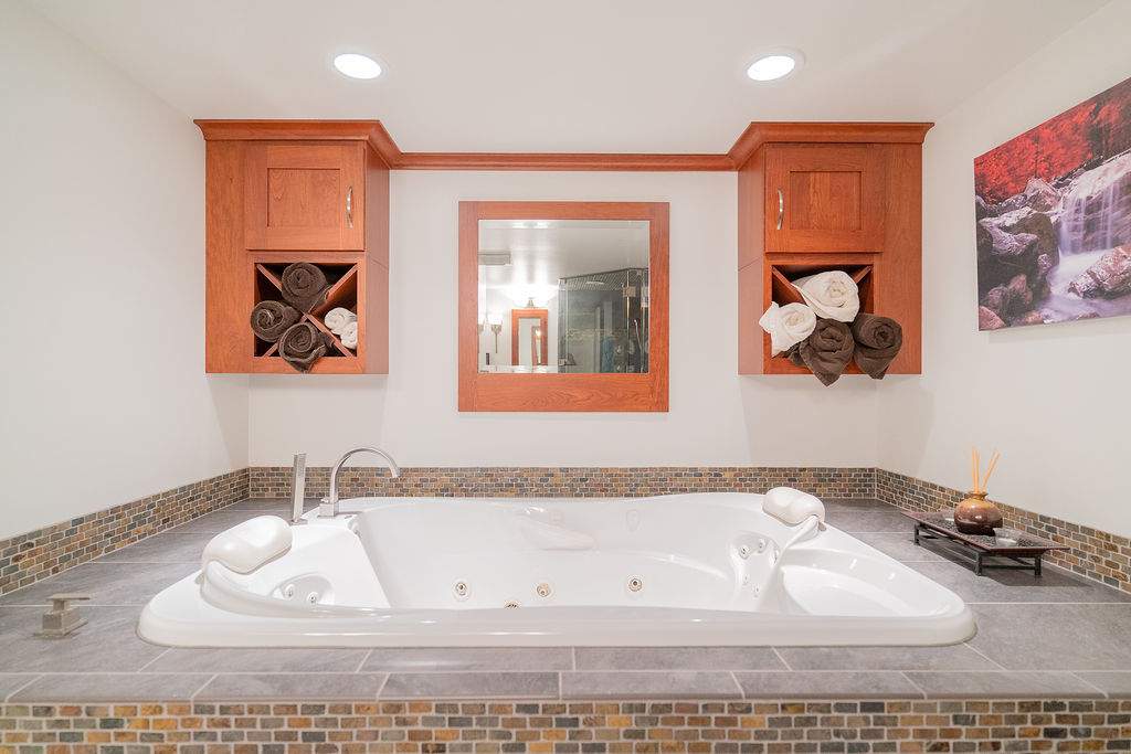 Gorgeous Full Interior Repaint by Midnight Sun Painting