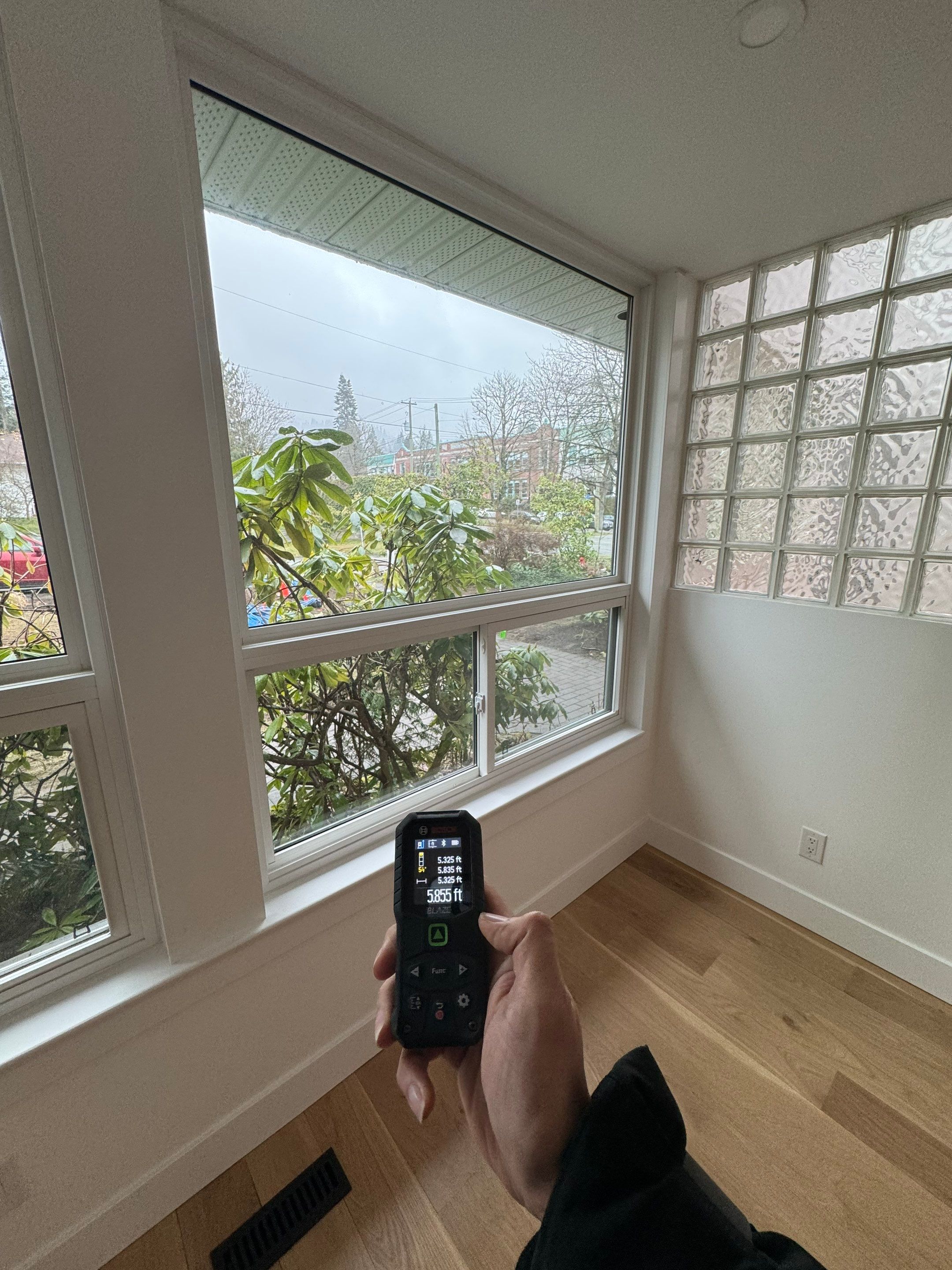 Move in Repair for Sycamore Property In West Vancouver  by YVR Construction Group