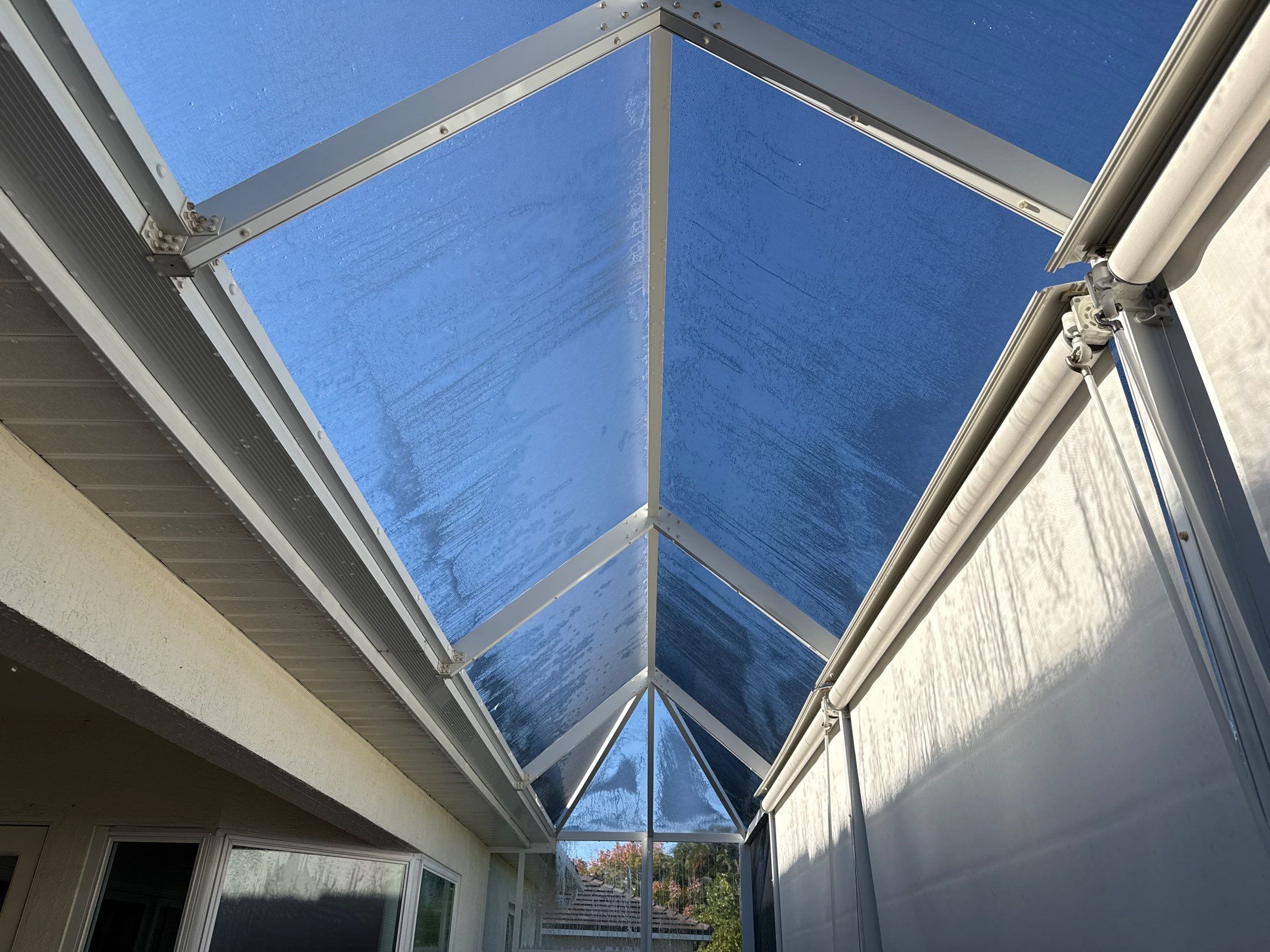 University Park Lanai Transformation | Screen Enclosure & Shade Cleaning by Sunshine AquaWash