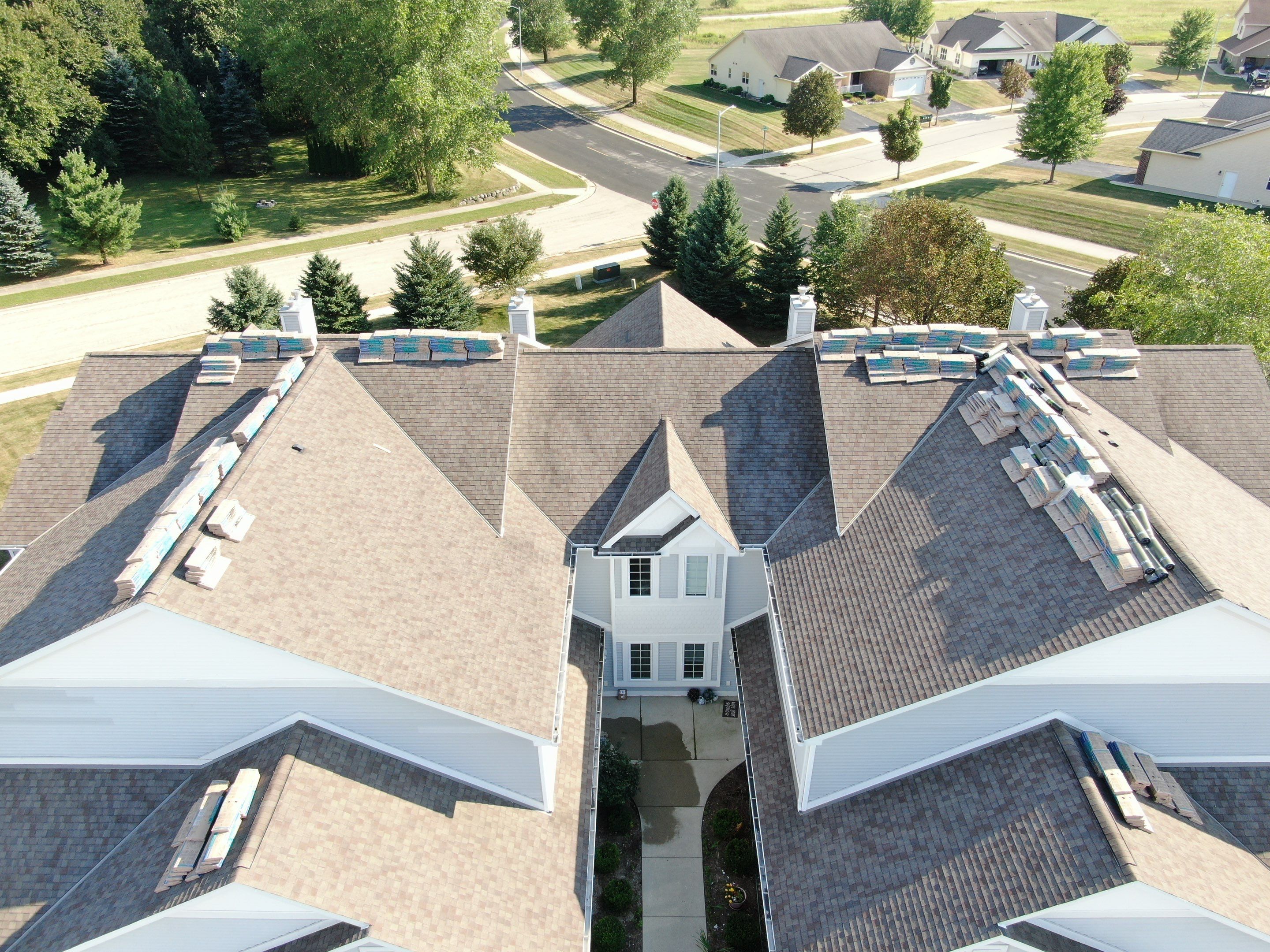 Bridlewood Condo Association by LeFever Roofing LLC