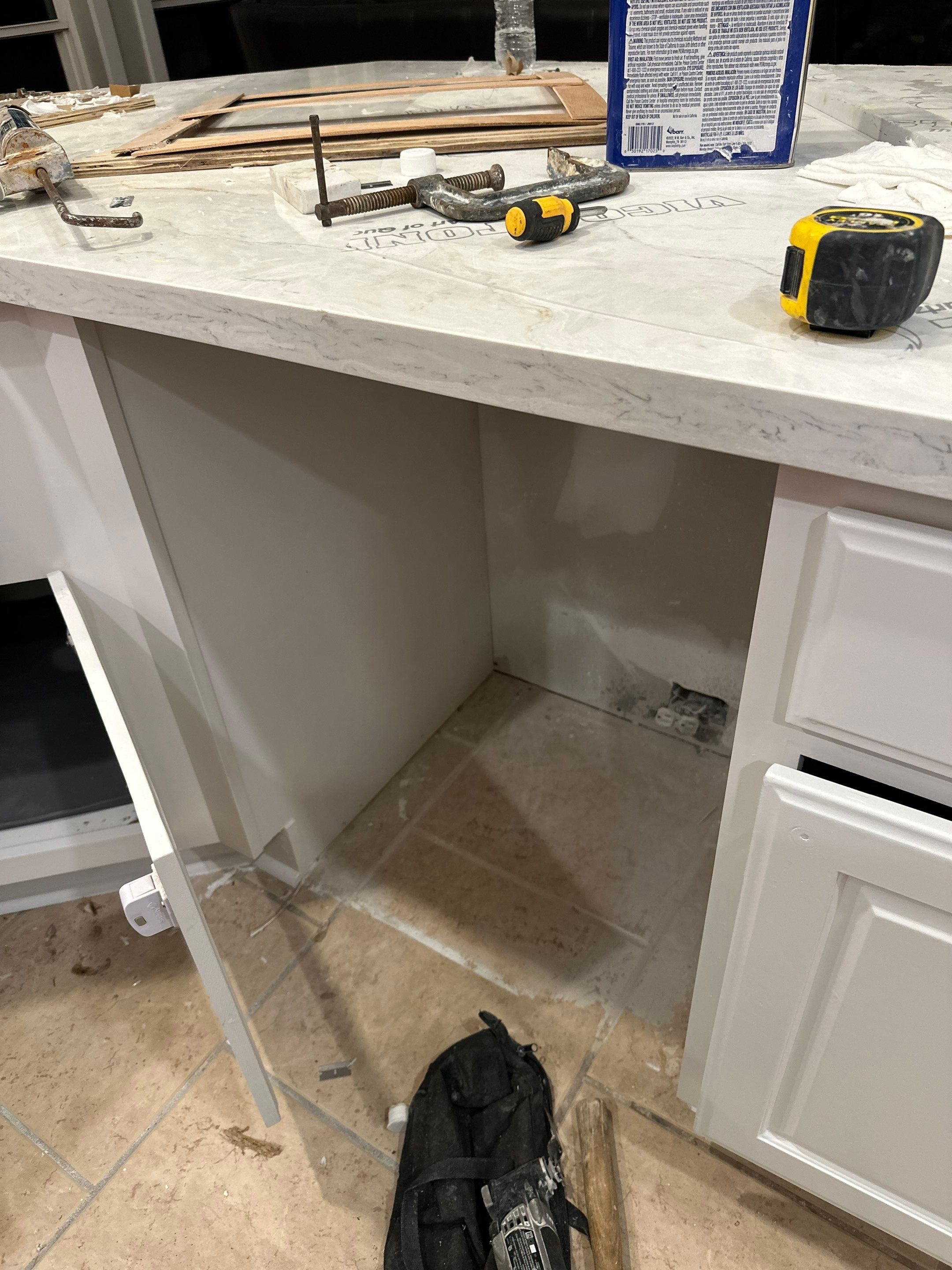 Stunning Kitchen Remodel   by L&T General Contractors and Restoration INC