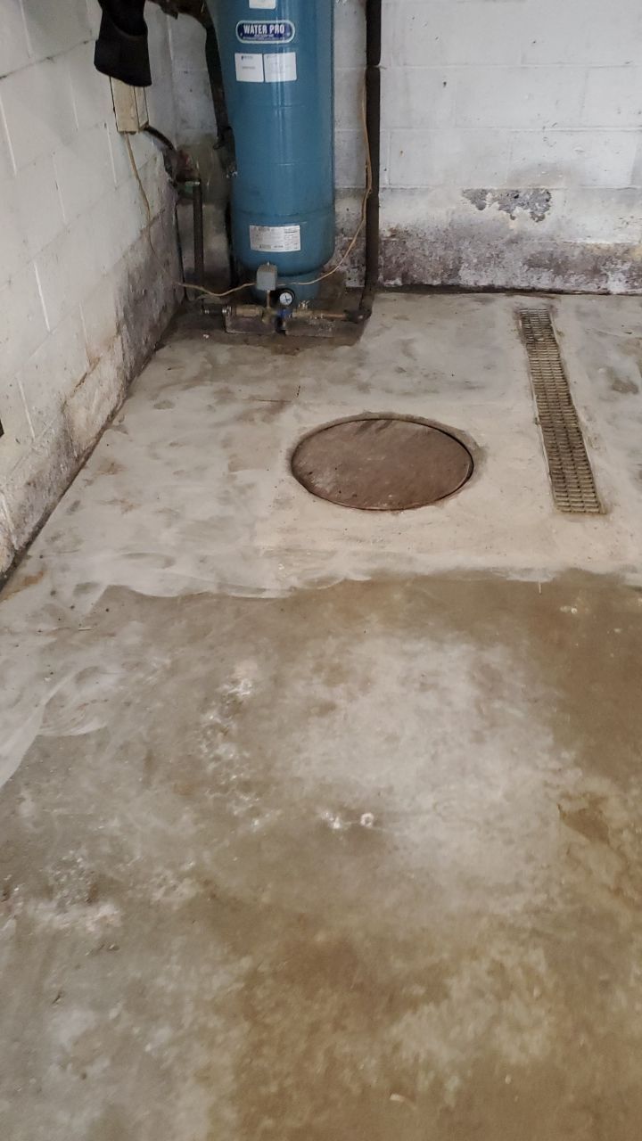 Garage Floor In Mt. Everest by Spectrum Painting, LLC
