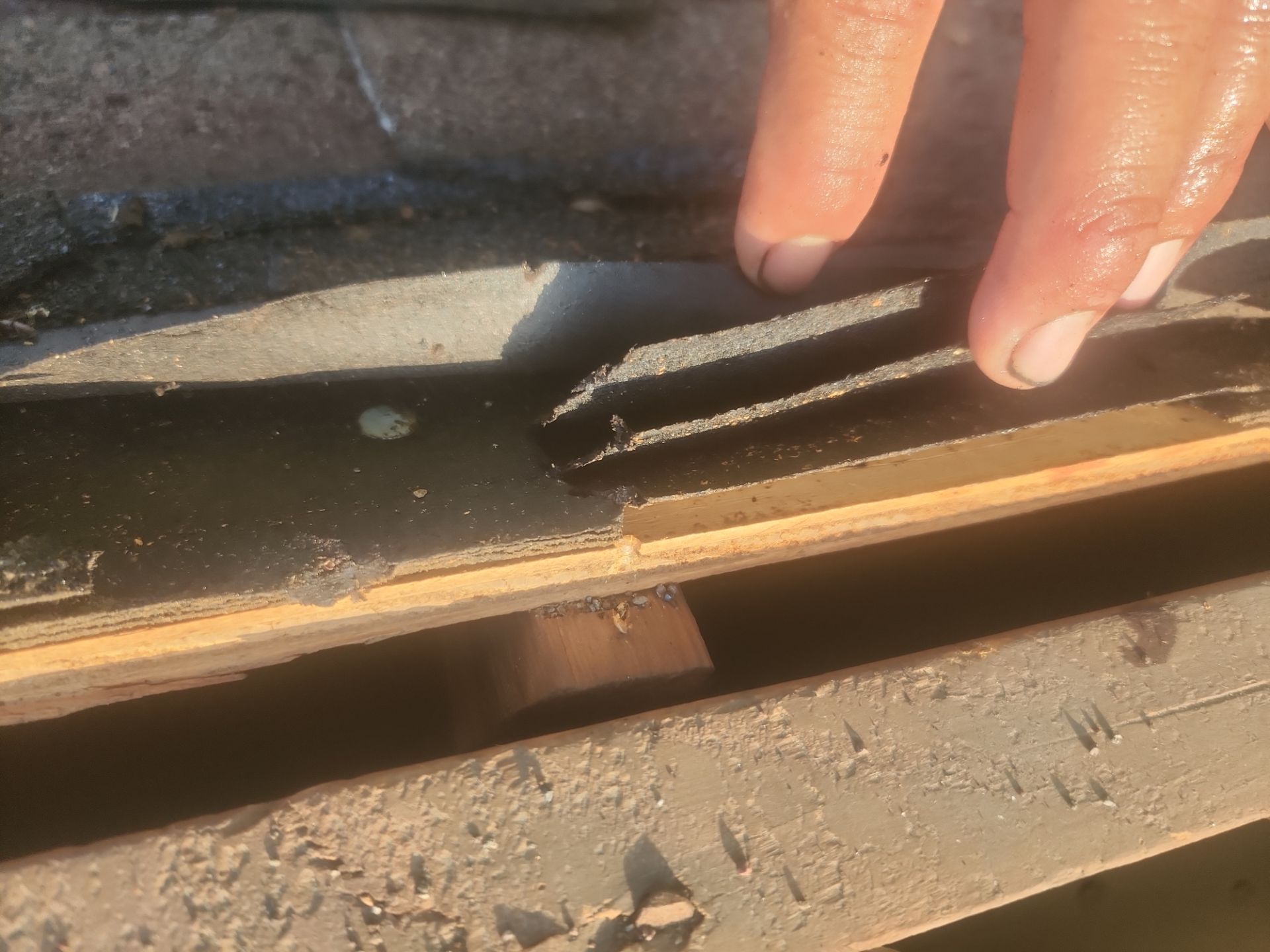 Residential Roofing Installation using Owen's Corning Duration (Lifetime) Shingles by Roof Repair Company