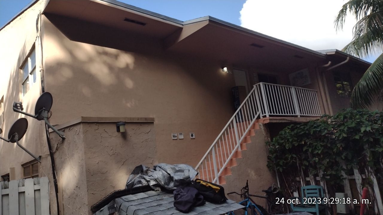 LAKE AND TENNIS VILLAS CONDO BLDG 8480 by Souffront Construction & Engineering