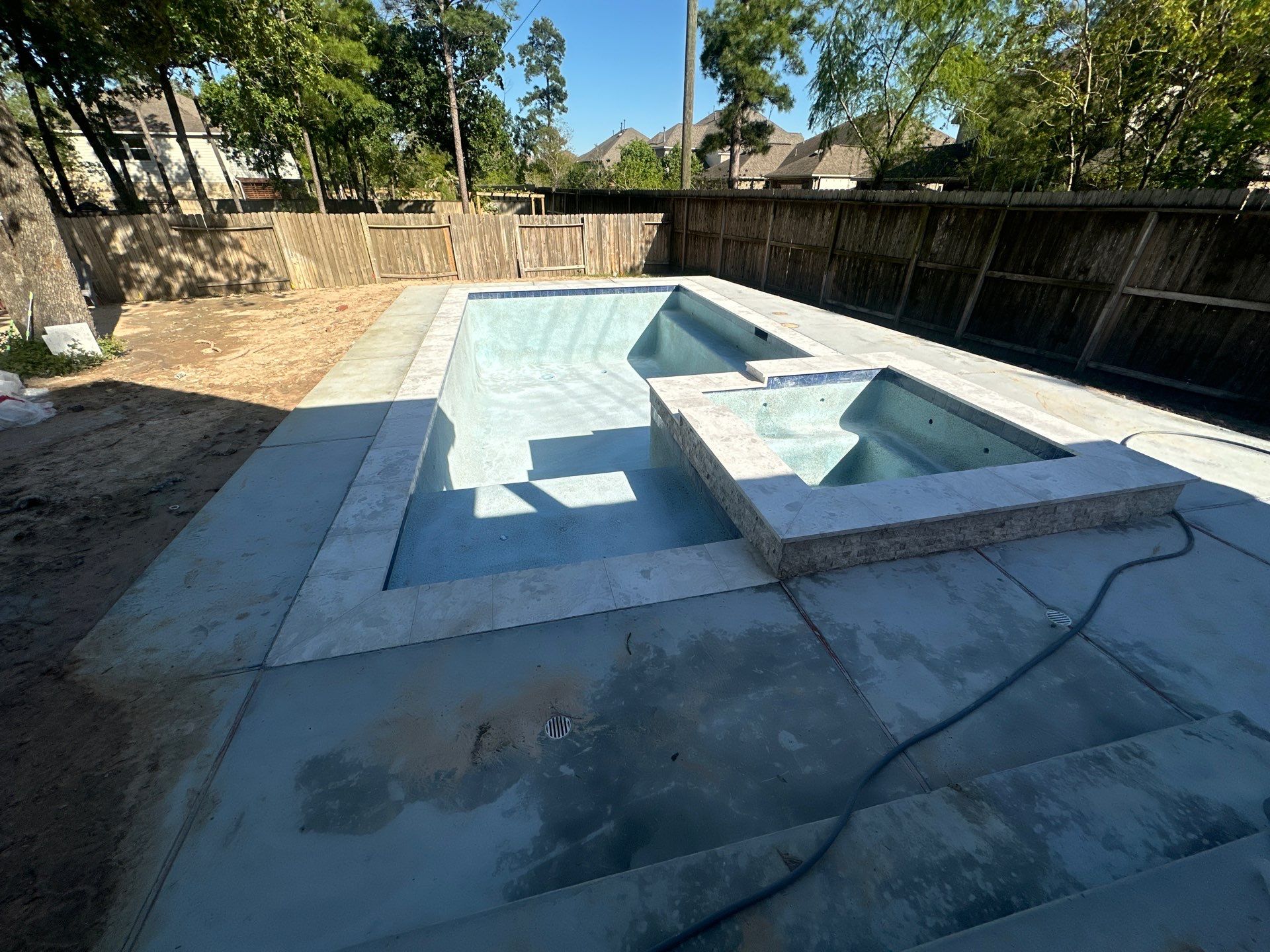 Pool, Patio Cover and Summer Kitchen in Creekside by SophAlx LLC