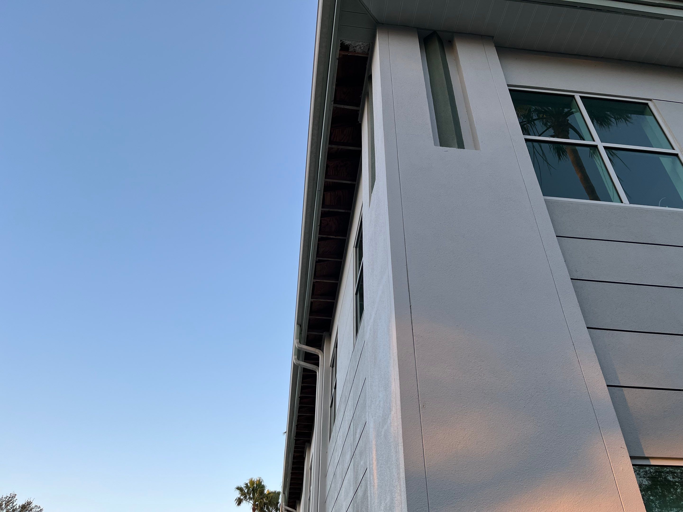 6-Inch White Seamless Gutters in Sarasota FL by Gutter Professors