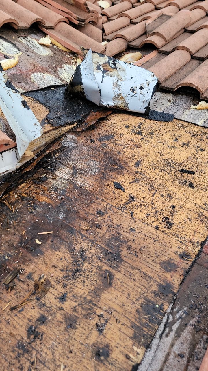 Villa Sonrisa Dr., Boca Raton, FL by G&J Roofing 