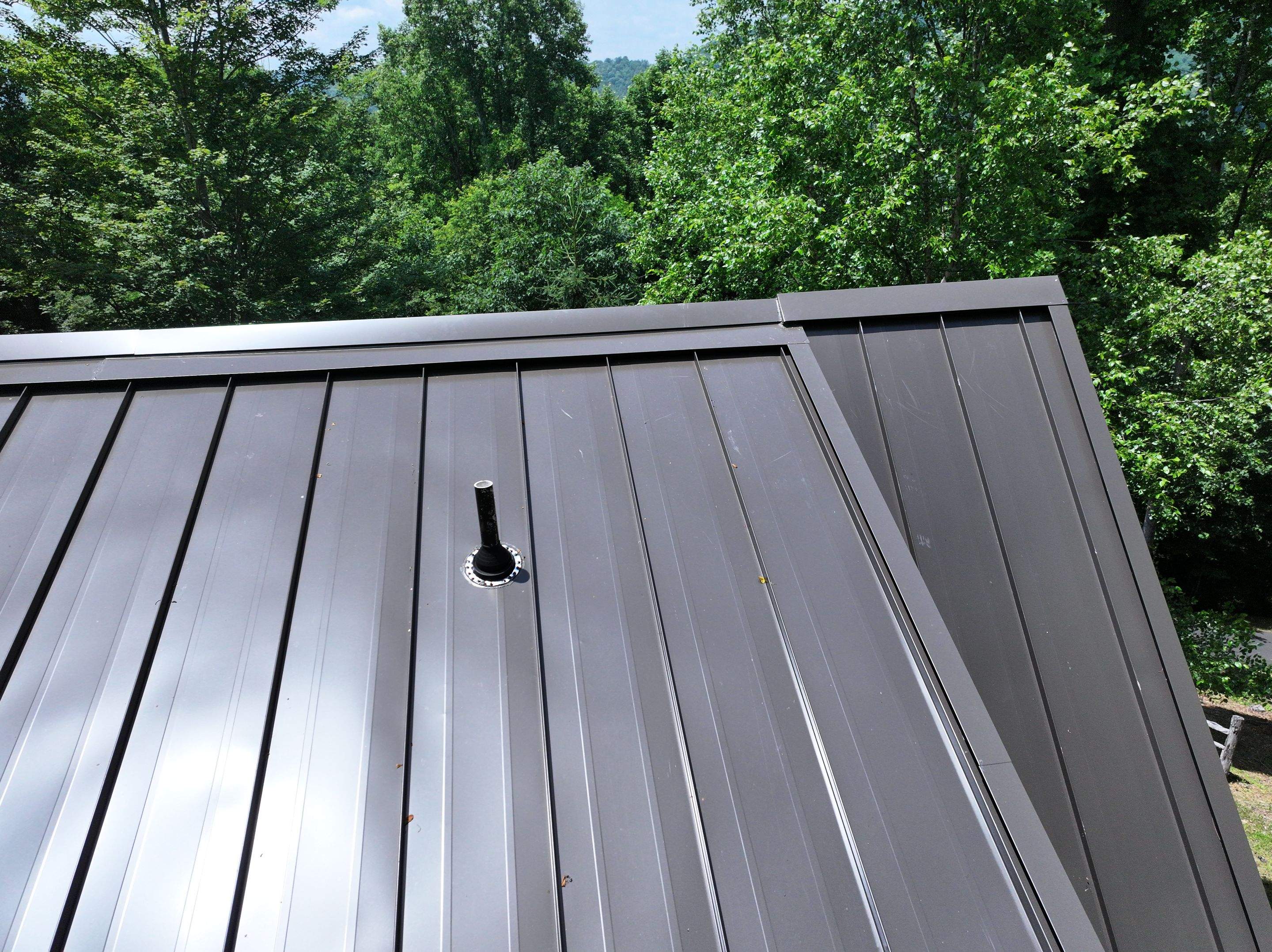 Burnished Slate Standing Seam by Omnia Roofing