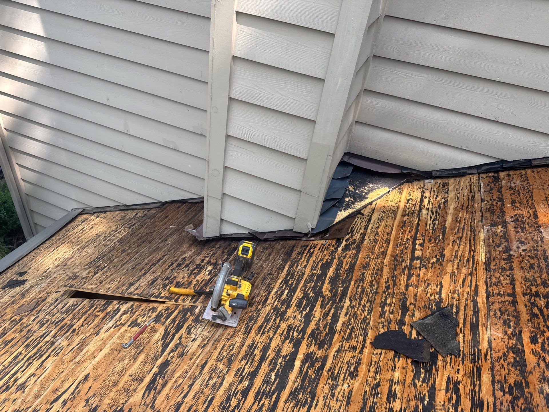 Roof Replacement by Homestyle in Avon Lake by Homestyle Home Improvements (HHI)