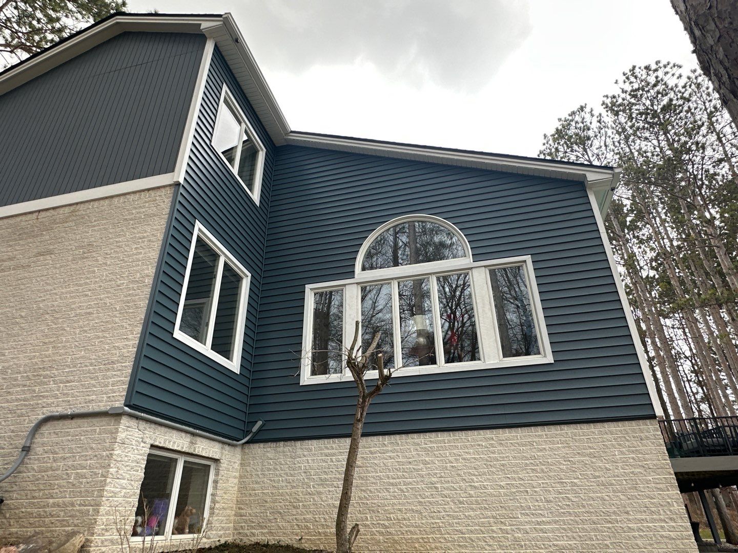 Siding Replacement using Certainteed Monogram D5 Pacific Blue by 180 Contractors