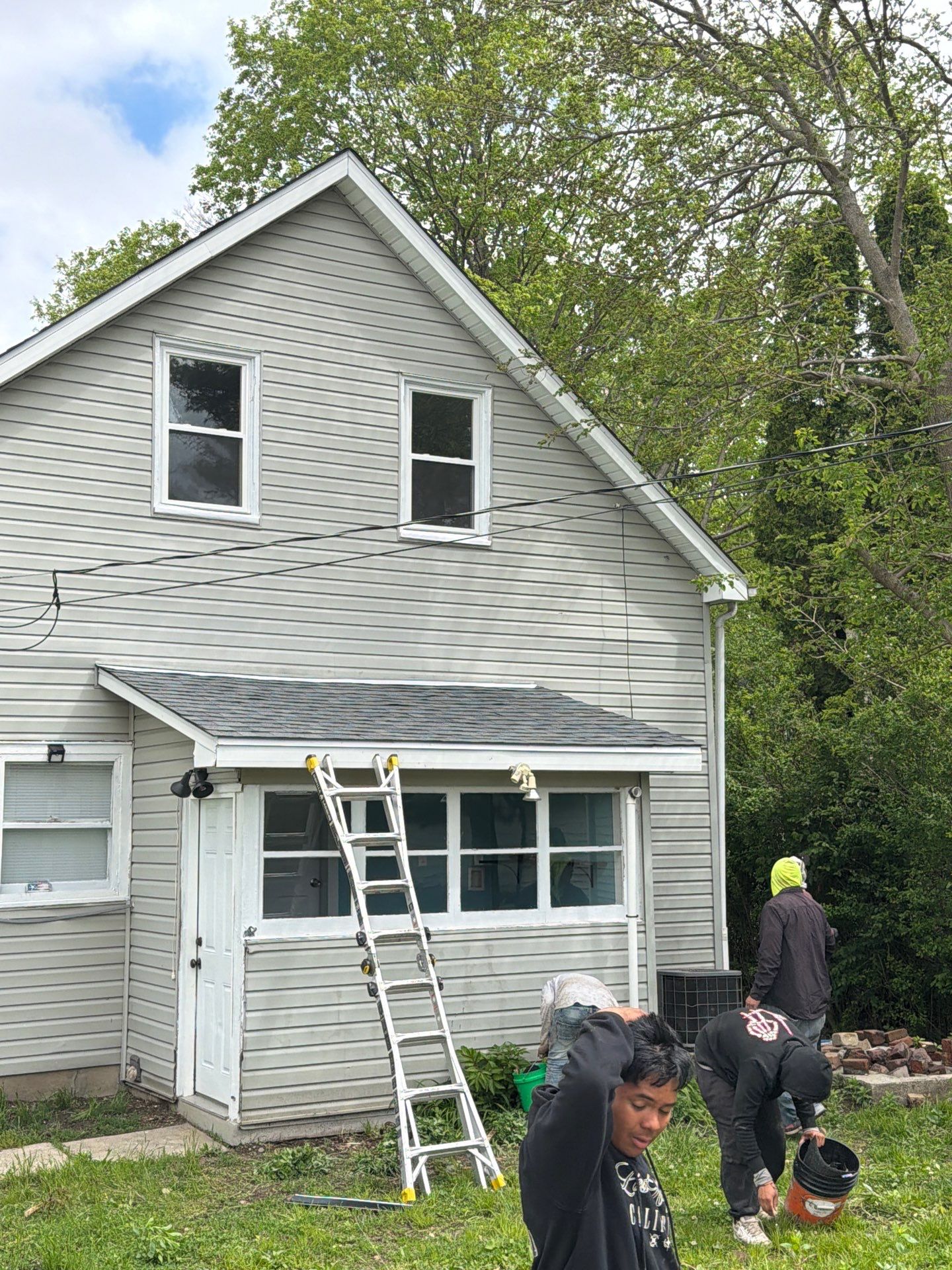 Owens Corning Oakridge - Estate Gray by Hoel Roofing & Remodeling