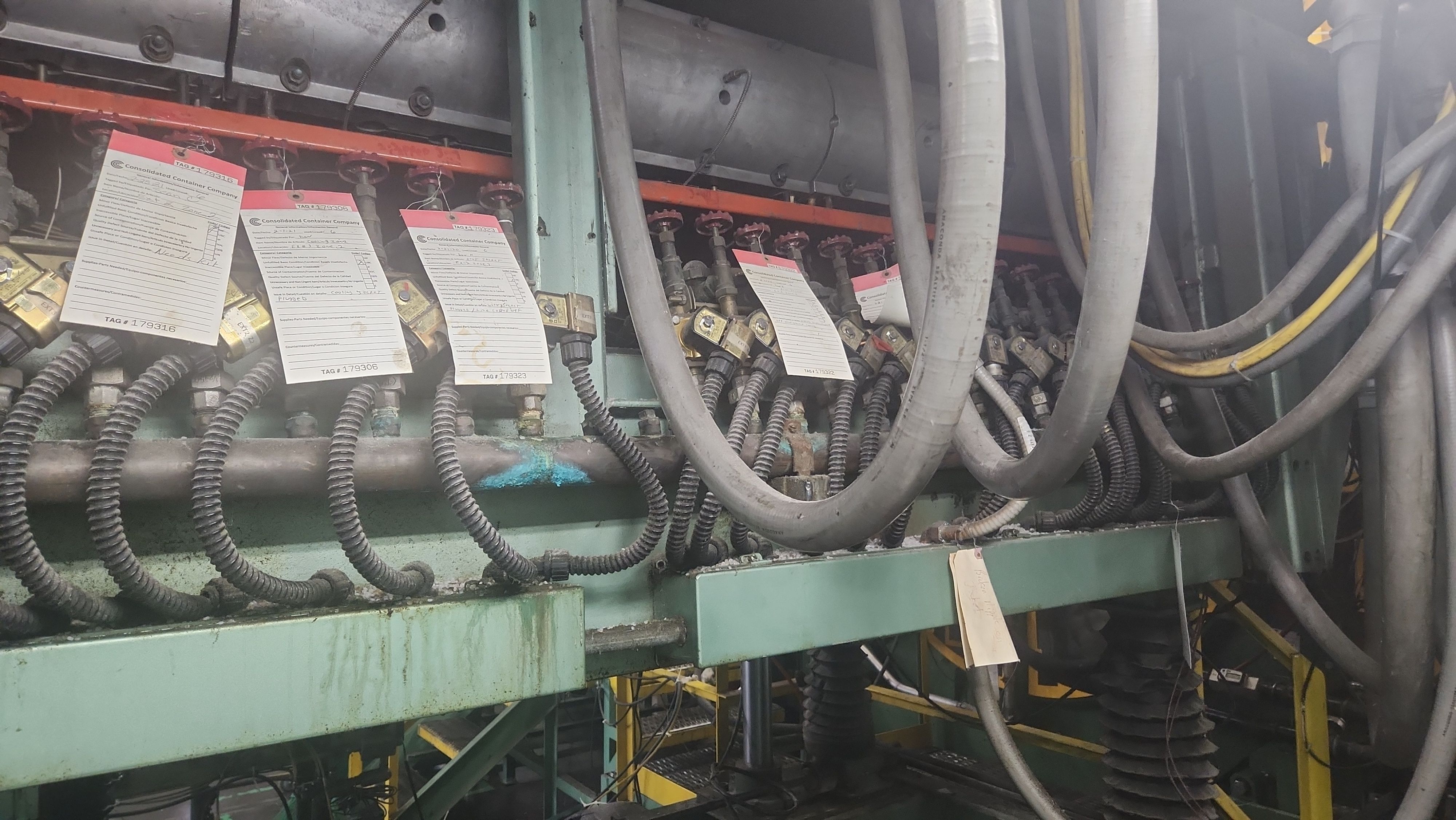 Project in Oil City by Altium Packaging