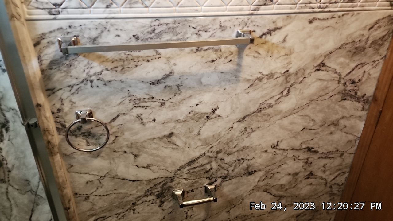 New Tub and Walls by BathPlanet SW Virginia