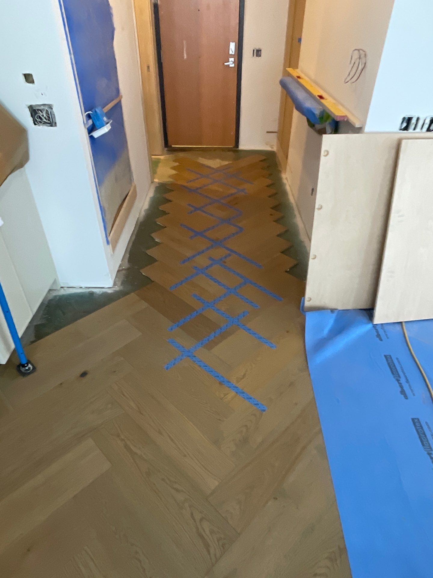Herringbone Feature! by RTBaldwin Hardwood Floors