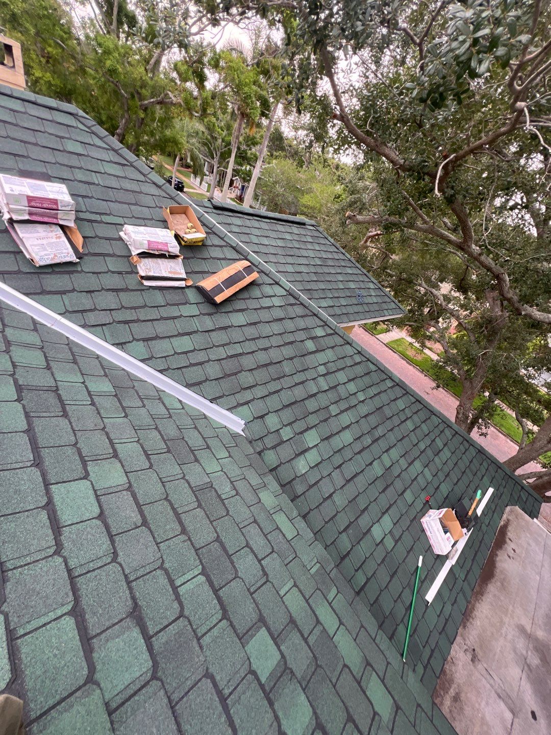 Project in St. Petersburg 33704 by Mitchell Roofing Company LLC 
