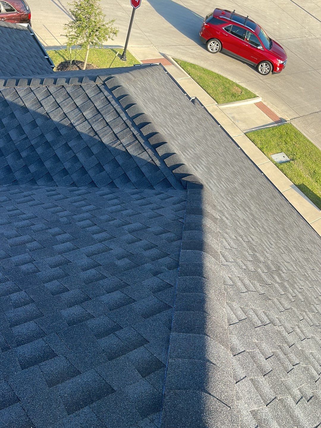 GAF HDZ - Weathered Wood by Elite Roofing LLC