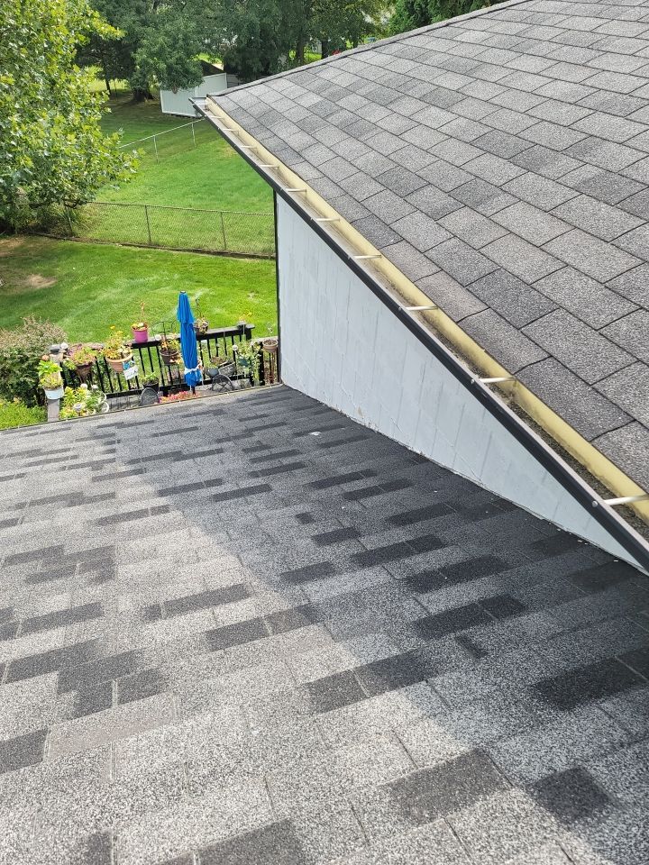 ATLAS PINNACLE COLOR: SCOTCHGARD BLACK SHADOW DRIP EDGE: WHITE by Eagle Eye Roofing