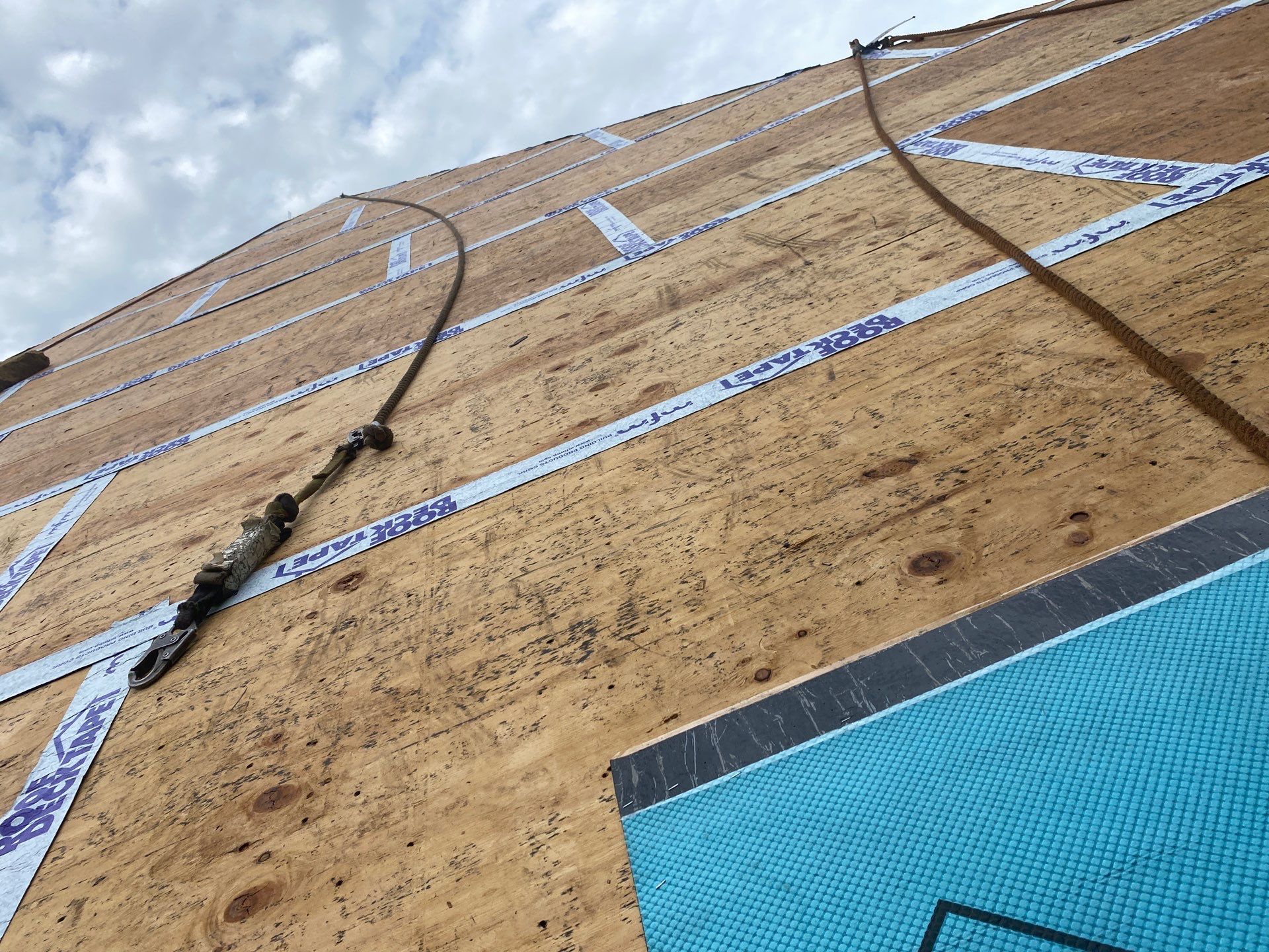 DiGiorgi installs asphalt shingled roof in beautiful Stamford hom! by DiGiorgi Roofing and Siding Inc
