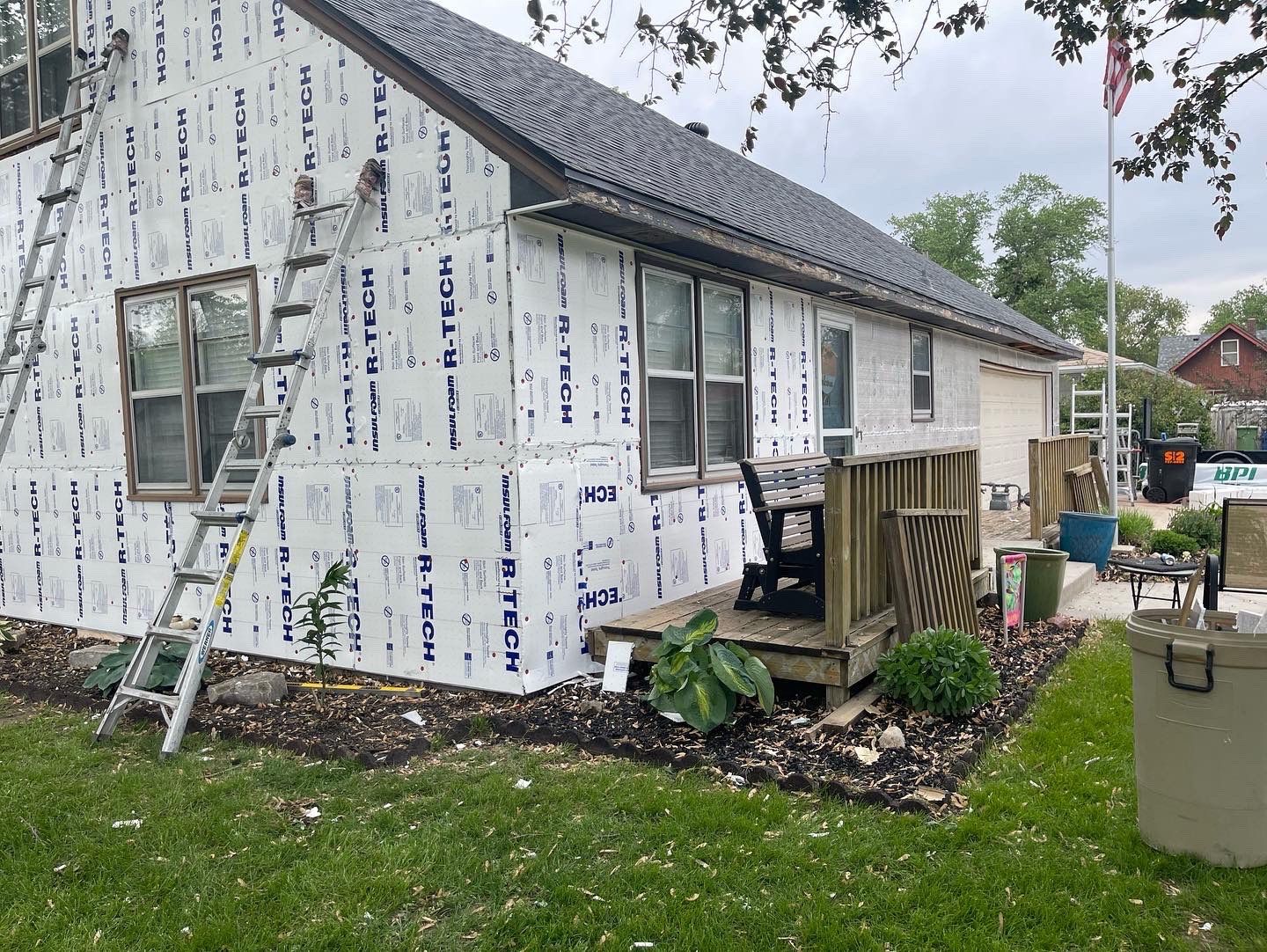 James Hardie by Lightning Exteriors