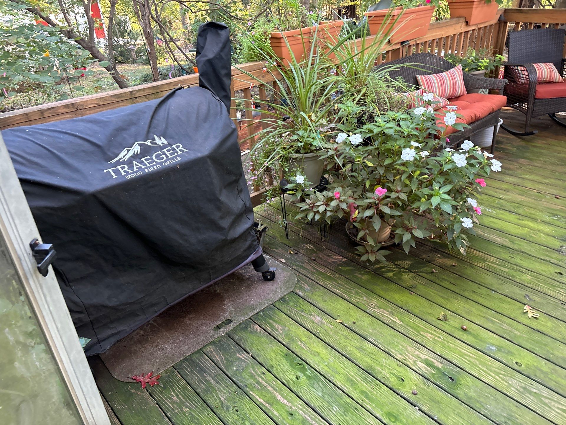 Weathered Deck using Wood Sealant by DuraSeal