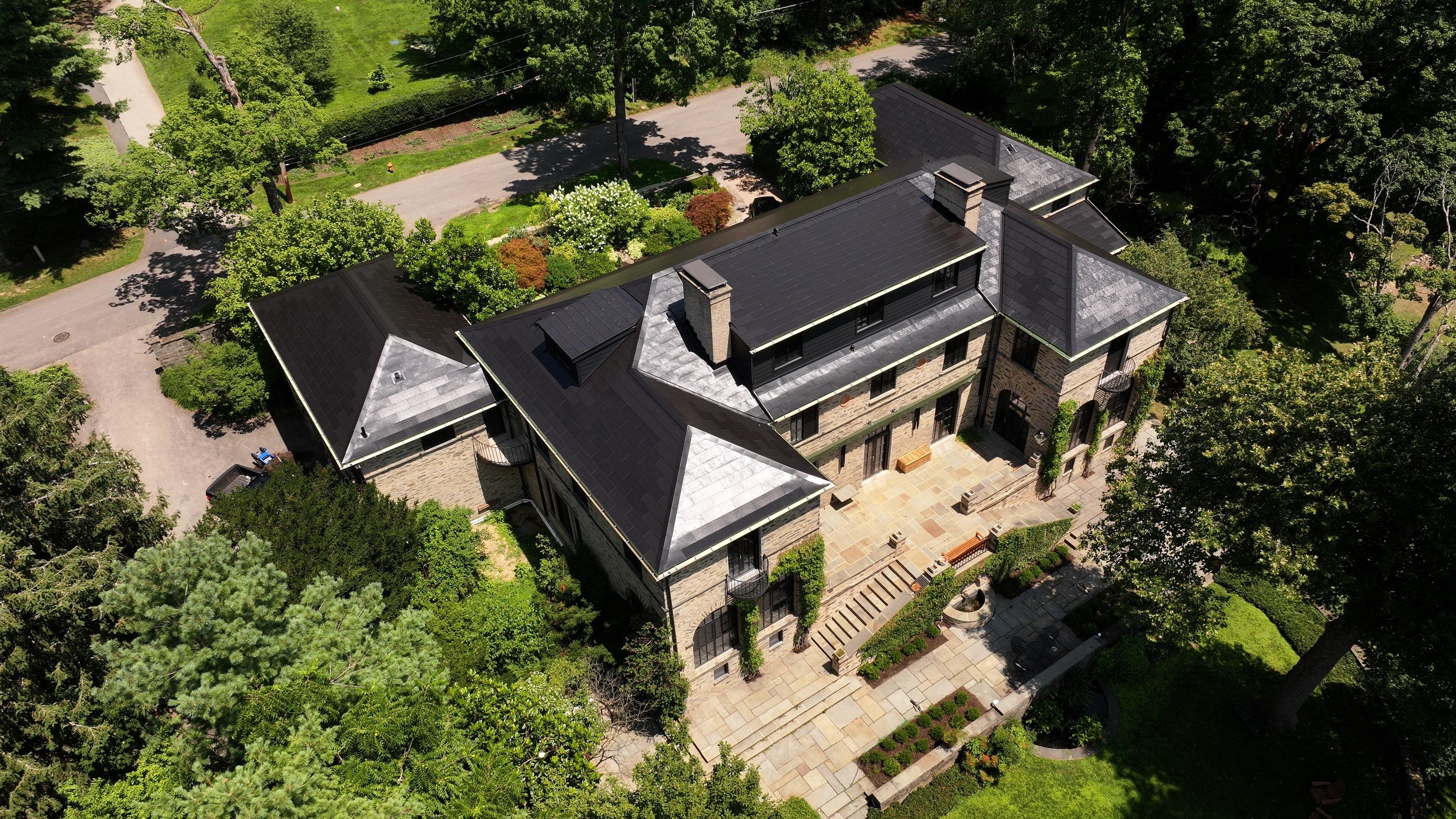 American Home Contractors featured photo.