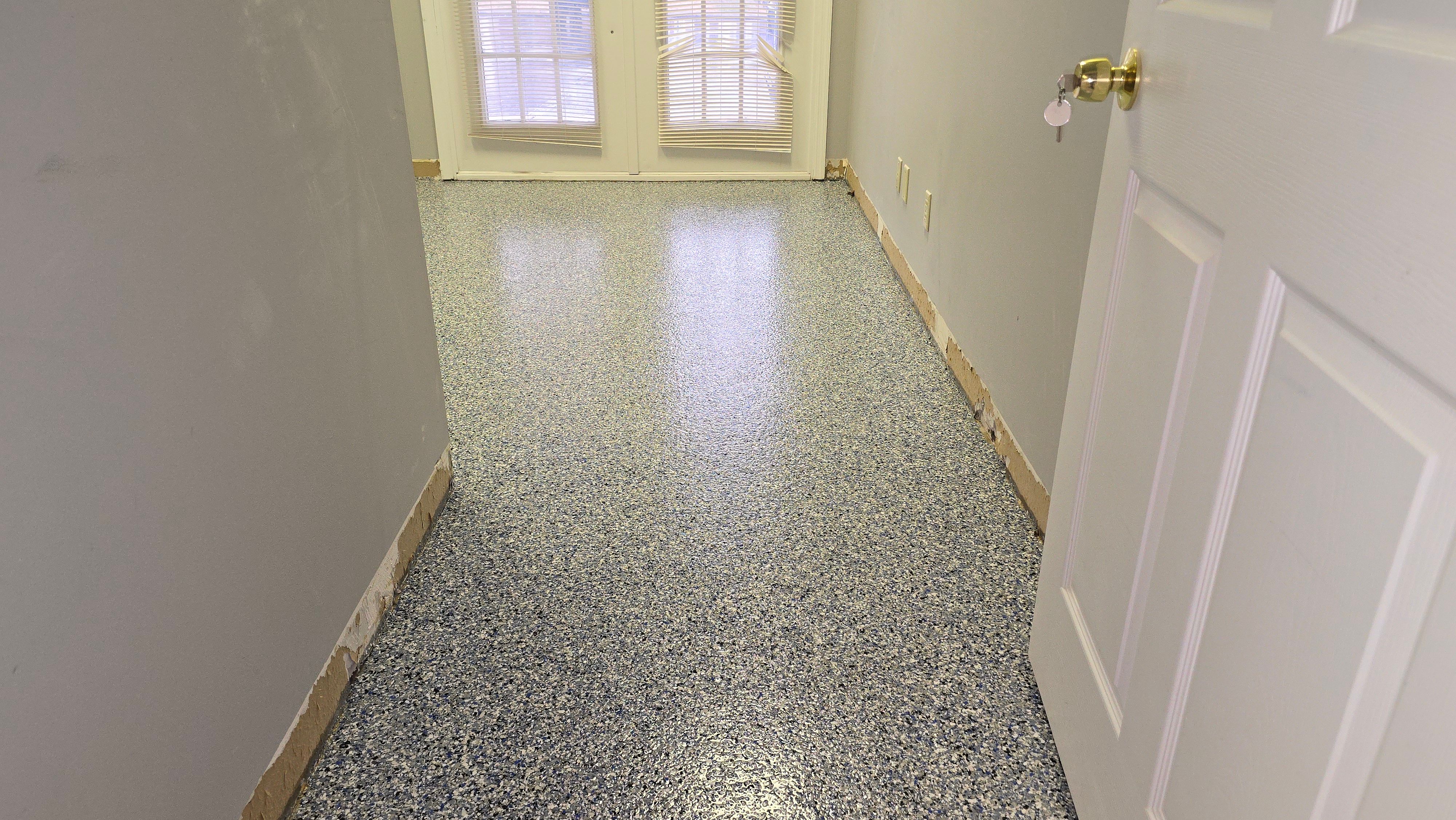 Lab & Office Space Using Comet by Elite Floor Solutions