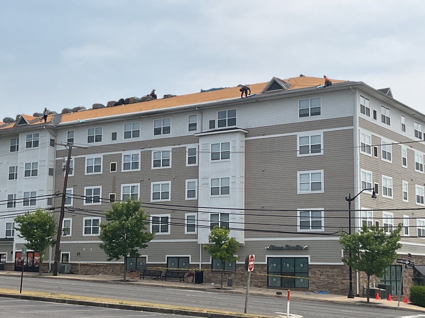 Multi-Family Commercial shingle roof by Alpha Design Services