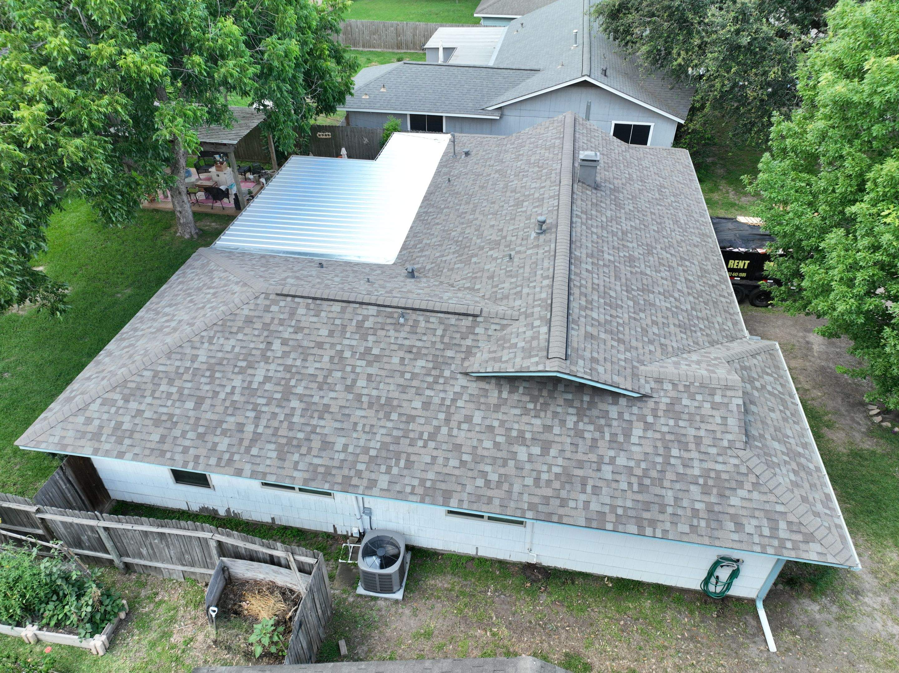 Residential Roofing Installation using Owen's Corning Duration by Roof Concepts Construction
